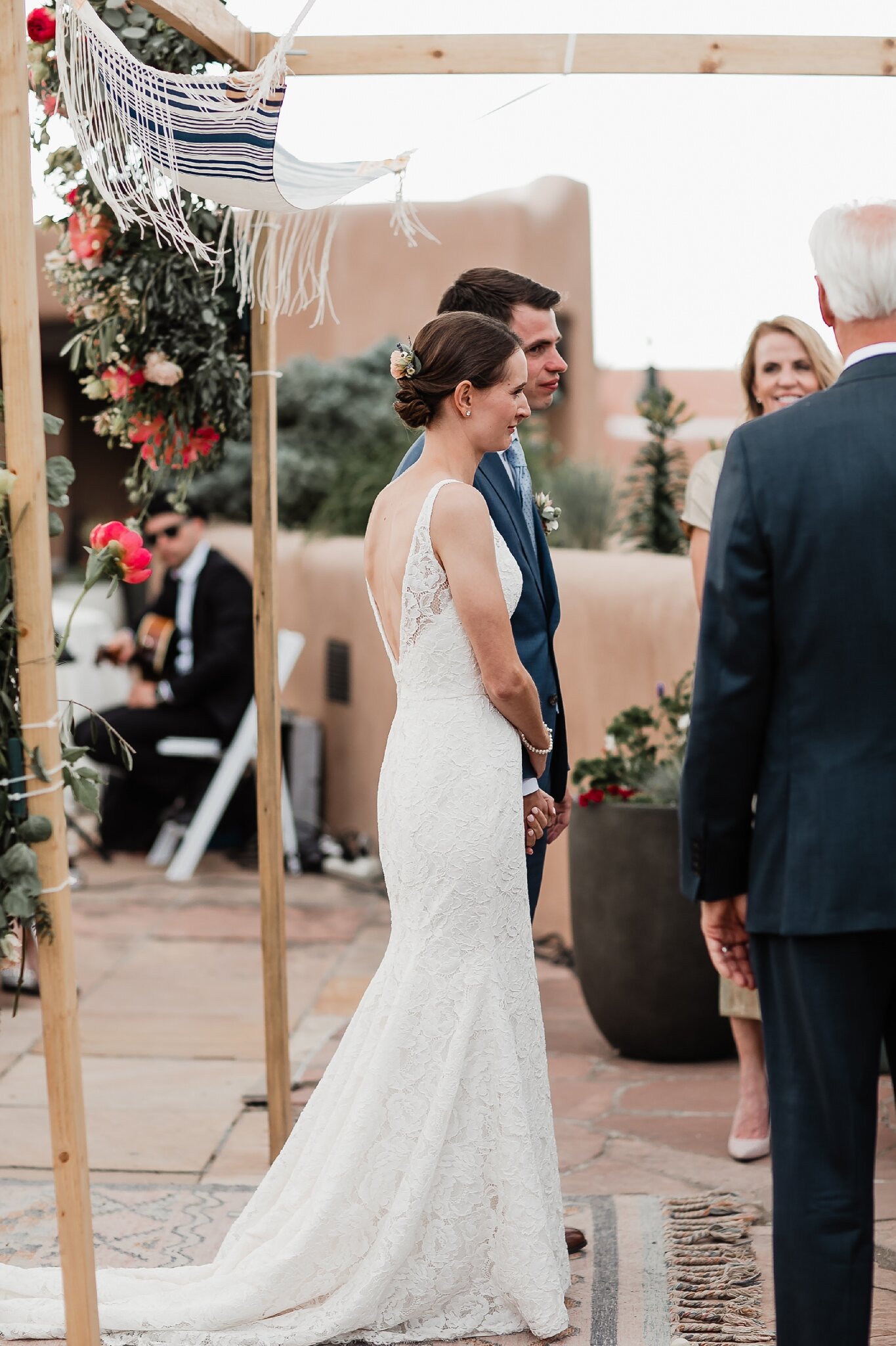 Alicia+lucia+photography+-+albuquerque+wedding+photographer+-+santa+fe+wedding+photography+-+new+mexico+wedding+photographer+-+new+mexico+wedding+-+wedding+gowns+-+trumpet+wedding+gown+-+bridal+gowns_0007.jpg