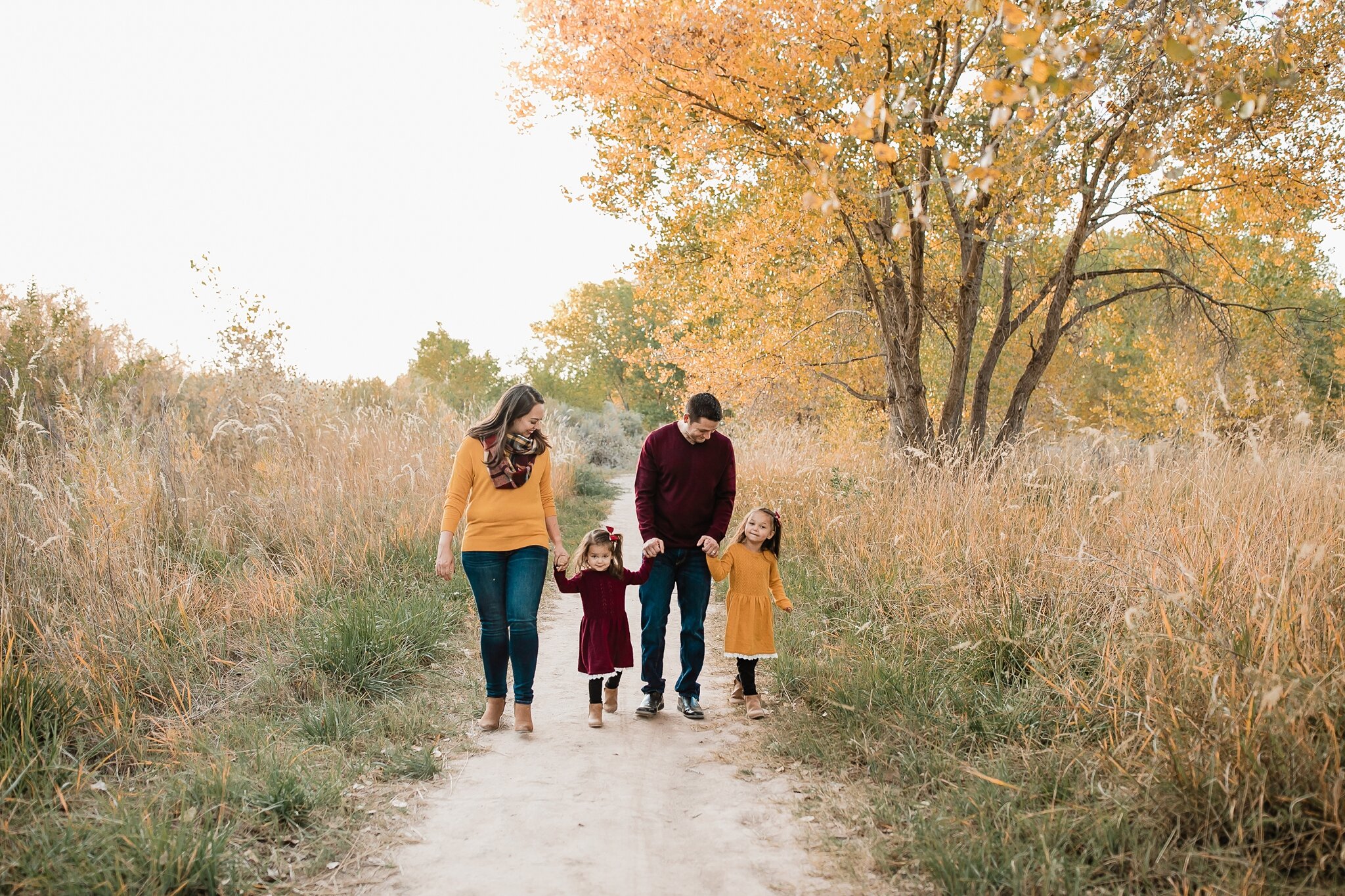 Alicia+lucia+photography+-+albuquerque+wedding+photographer+-+santa+fe+wedding+photography+-+new+mexico+wedding+photographer+-+new+mexico+wedding+-+family+session+-+fall+family+session+-+new+mexico+family_0019.jpg