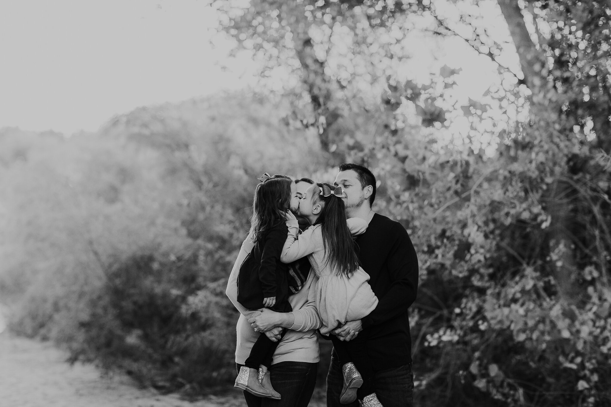 Alicia+lucia+photography+-+albuquerque+wedding+photographer+-+santa+fe+wedding+photography+-+new+mexico+wedding+photographer+-+new+mexico+wedding+-+family+session+-+fall+family+session+-+new+mexico+family_0024.jpg