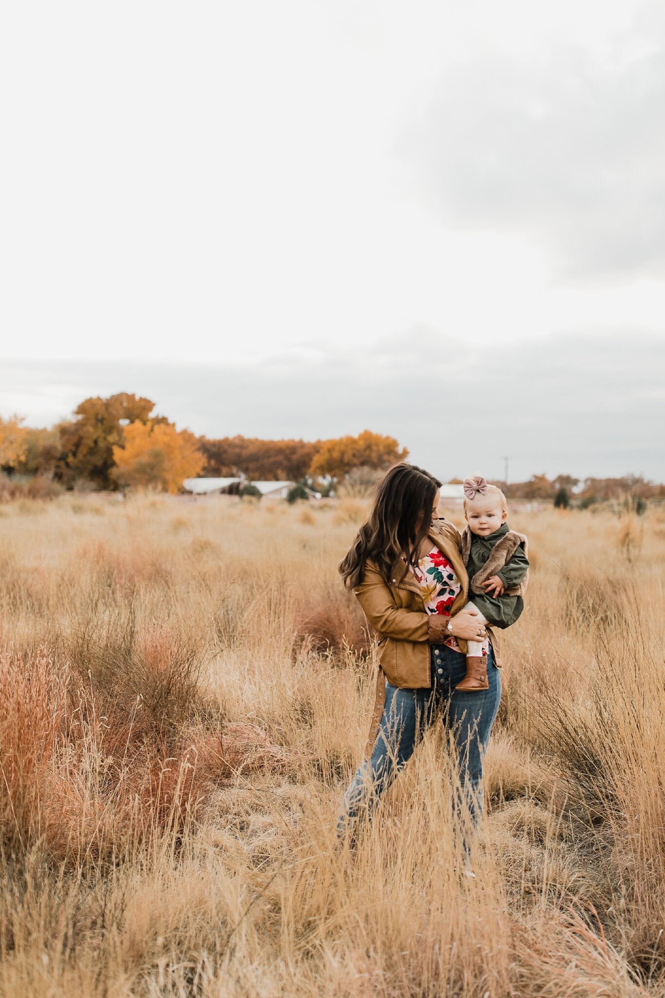 Alicia+lucia+photography+-+albuquerque+wedding+photographer+-+santa+fe+wedding+photography+-+new+mexico+wedding+photographer+-+new+mexico+wedding+-+new+mexico+family+-+family+session+-+fall+family+session_0009.jpg