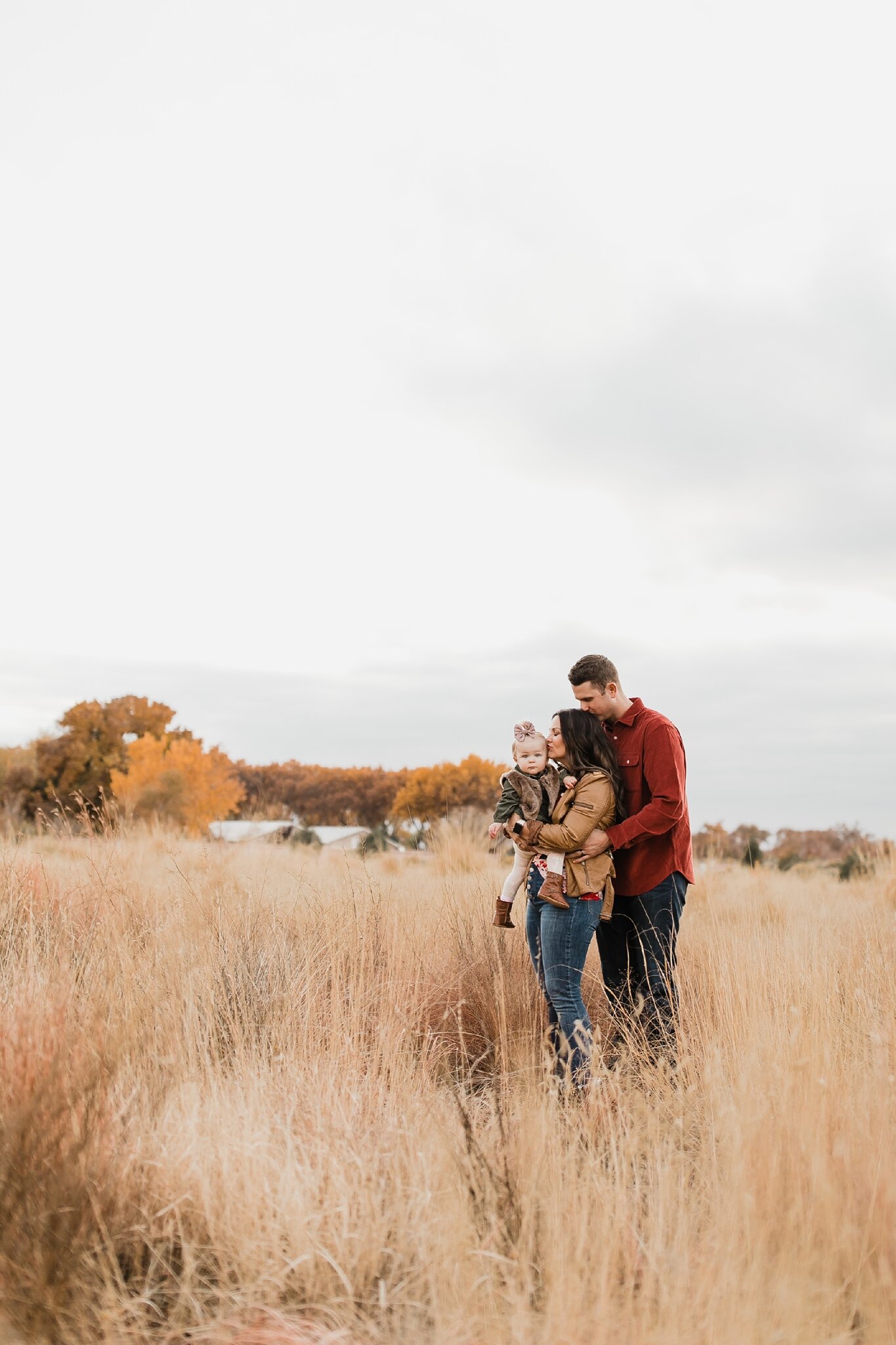 Alicia+lucia+photography+-+albuquerque+wedding+photographer+-+santa+fe+wedding+photography+-+new+mexico+wedding+photographer+-+new+mexico+wedding+-+new+mexico+family+-+family+session+-+fall+family+session_0011.jpg