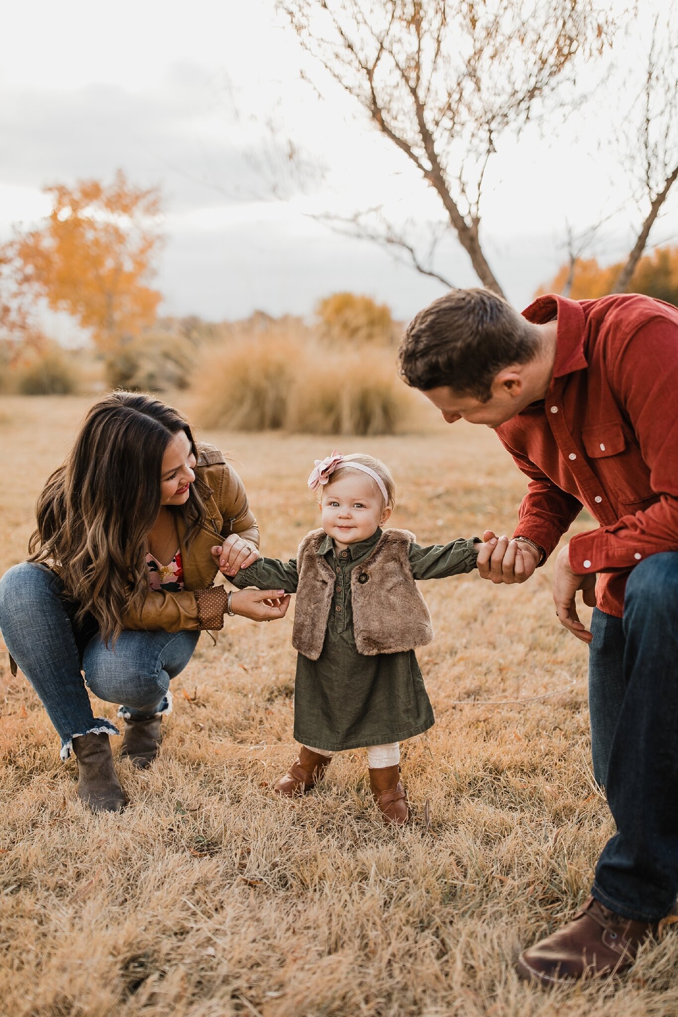 Alicia+lucia+photography+-+albuquerque+wedding+photographer+-+santa+fe+wedding+photography+-+new+mexico+wedding+photographer+-+new+mexico+wedding+-+new+mexico+family+-+family+session+-+fall+family+session_0012.jpg