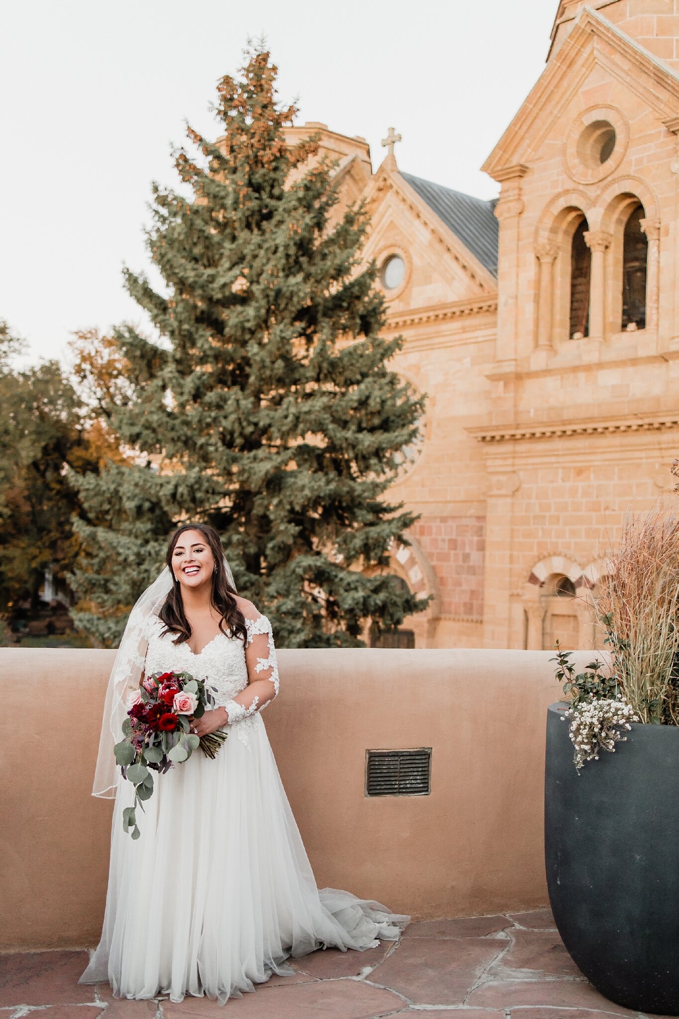 Alicia+lucia+photography+-+albuquerque+wedding+photographer+-+santa+fe+wedding+photography+-+new+mexico+wedding+photographer+-+new+mexico+wedding+-+santa+fe+wedding+-+la+fonda+wedding+-+texas+bride+-+fall+wedding_0111.jpg