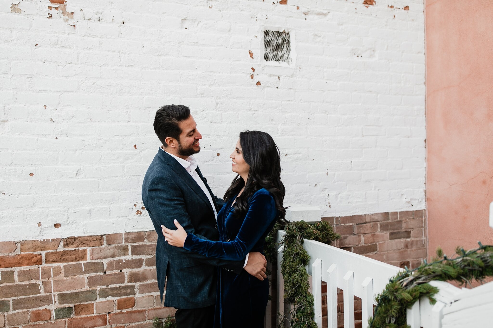 Alicia+lucia+photography+-+albuquerque+wedding+photographer+-+santa+fe+wedding+photography+-+new+mexico+wedding+photographer+-+new+mexico+wedding+-+albuquerque+engagement+-+old+town+engagement+-+christmas+engagement+-+holiday+engagement_001.jpg