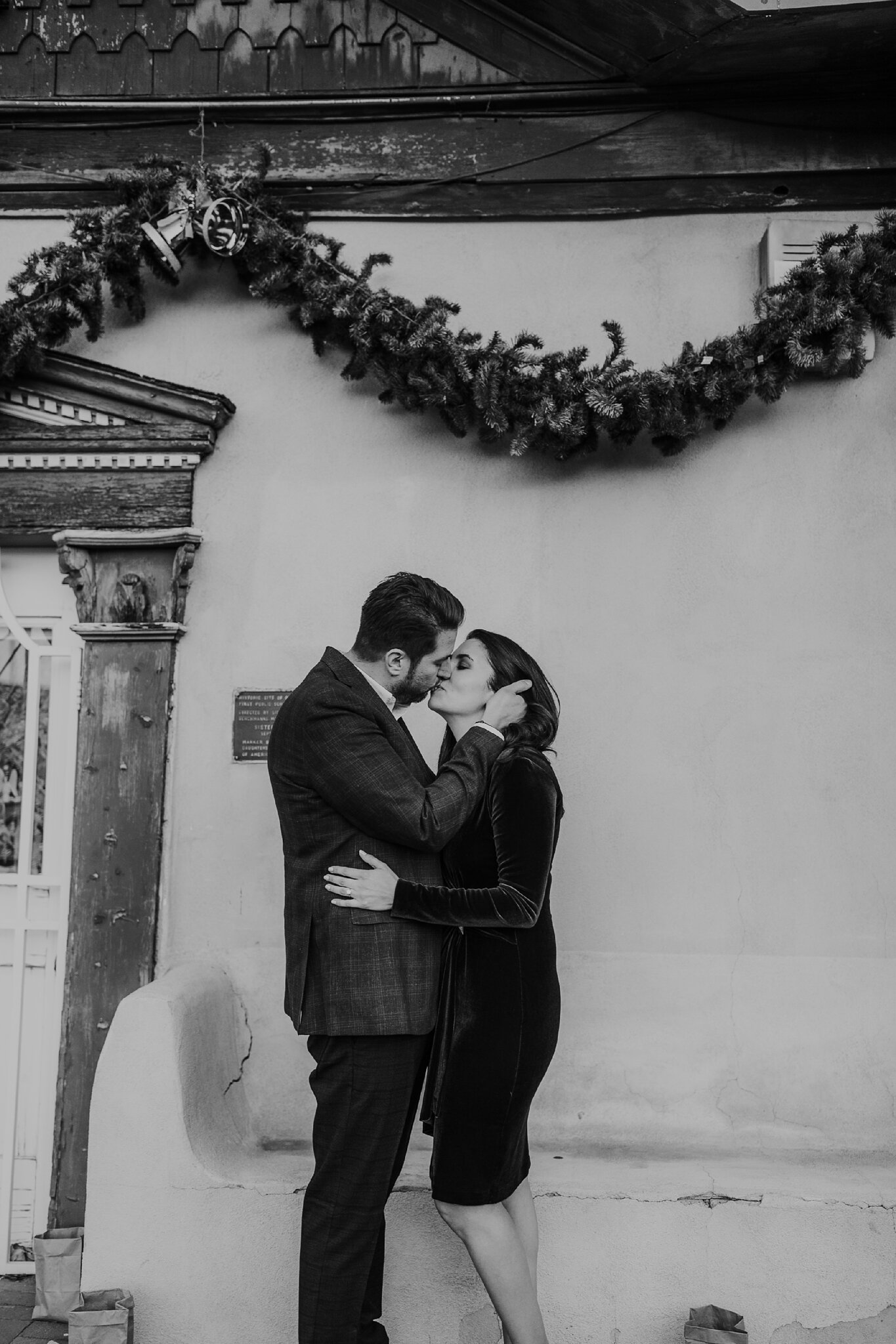 Alicia+lucia+photography+-+albuquerque+wedding+photographer+-+santa+fe+wedding+photography+-+new+mexico+wedding+photographer+-+new+mexico+wedding+-+albuquerque+engagement+-+old+town+engagement+-+christmas+engagement+-+holiday+engagement_0018.jpg