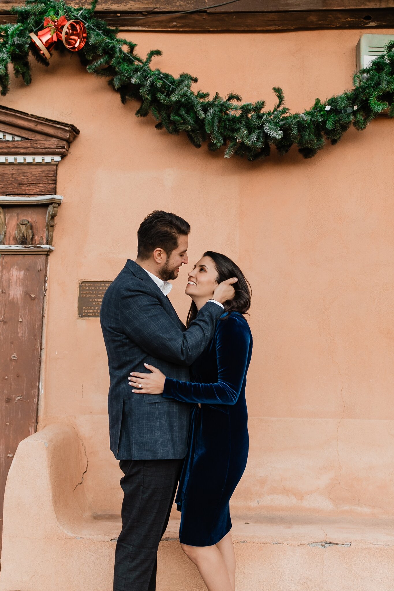 Alicia+lucia+photography+-+albuquerque+wedding+photographer+-+santa+fe+wedding+photography+-+new+mexico+wedding+photographer+-+new+mexico+wedding+-+albuquerque+engagement+-+old+town+engagement+-+christmas+engagement+-+holiday+engagement_0017.jpg