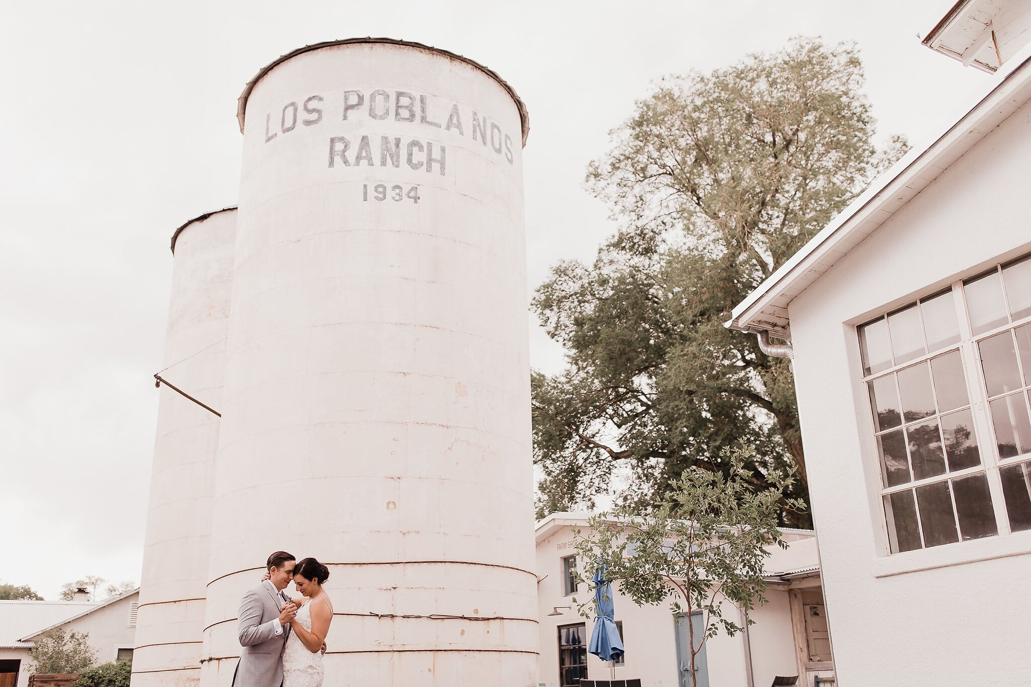 Alicia+lucia+photography+-+albuquerque+wedding+photographer+-+santa+fe+wedding+photography+-+new+mexico+wedding+photographer+-+new+mexico+wedding+-+albuquerque+wedding+-+los+poblanos+-+los+poblanos+wedding+-+southwest+wedding_0082.jpg