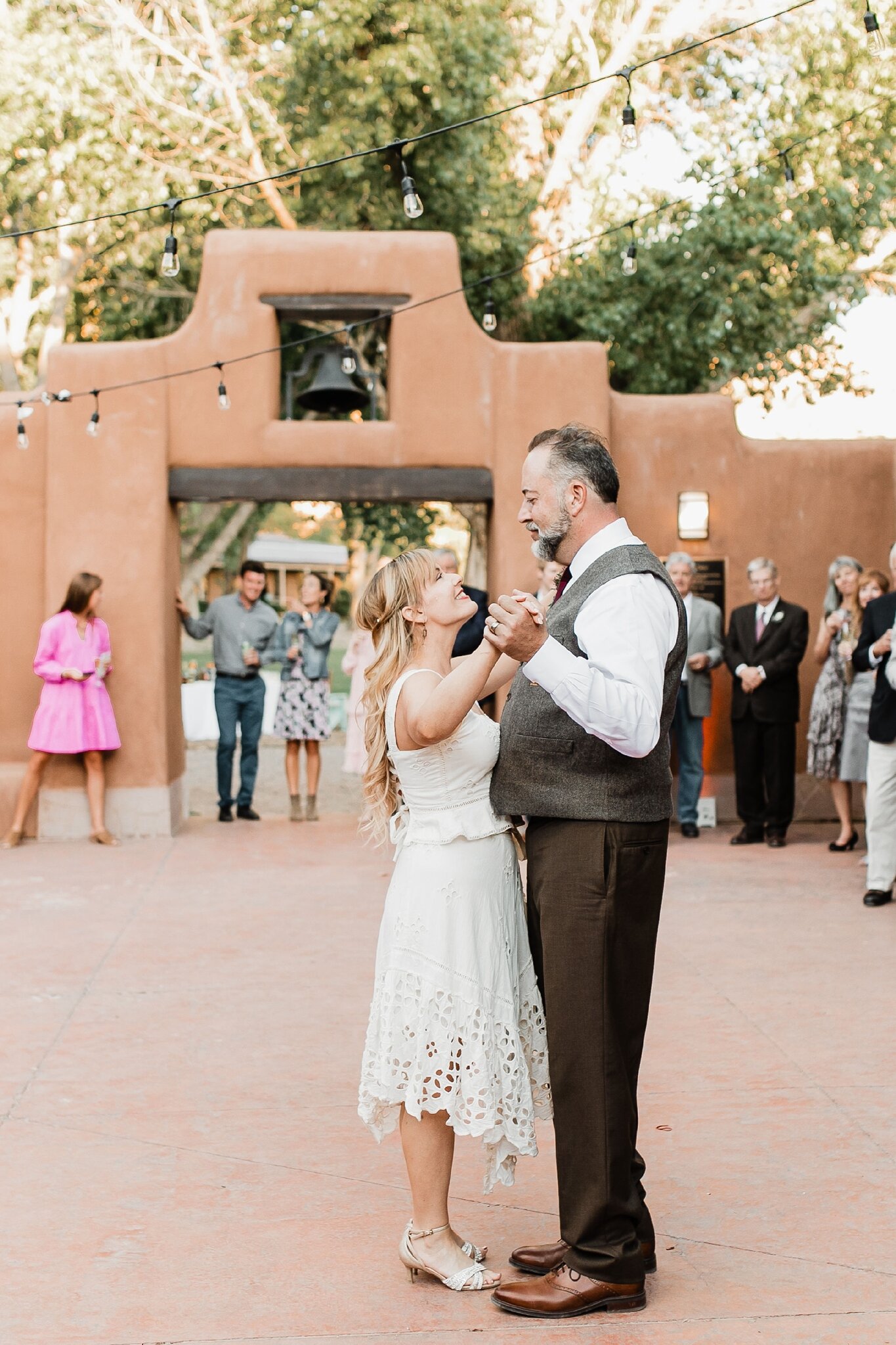 Alicia+lucia+photography+-+albuquerque+wedding+photographer+-+santa+fe+wedding+photography+-+new+mexico+wedding+photographer+-+new+mexico+wedding+-+wedding+inspo+-+wedding+songs+-+first+dance+songs+-+wedding+music_0047.jpg