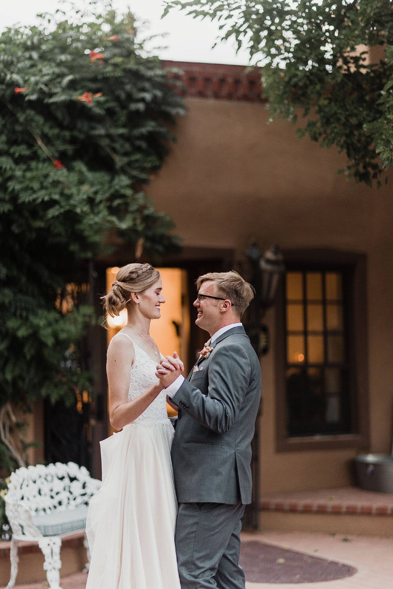 Alicia+lucia+photography+-+albuquerque+wedding+photographer+-+santa+fe+wedding+photography+-+new+mexico+wedding+photographer+-+new+mexico+wedding+-+wedding+inspo+-+wedding+songs+-+first+dance+songs+-+wedding+music_0055.jpg