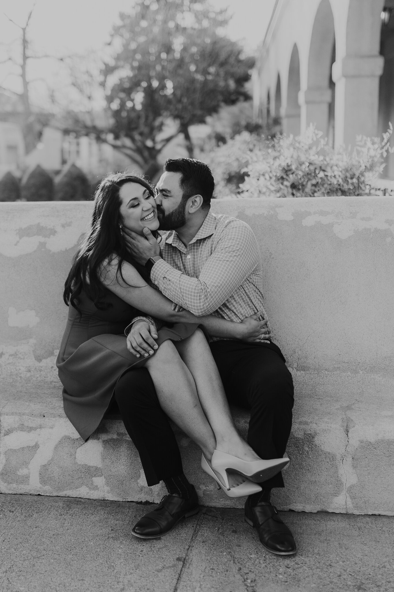 Alicia+lucia+photography+-+albuquerque+wedding+photographer+-+santa+fe+wedding+photography+-+new+mexico+wedding+photographer+-+new+mexico+wedding+-+engagement+-+new+mexico+engagement+-+old+town+engagement+-+desert+engagement_0020.jpg