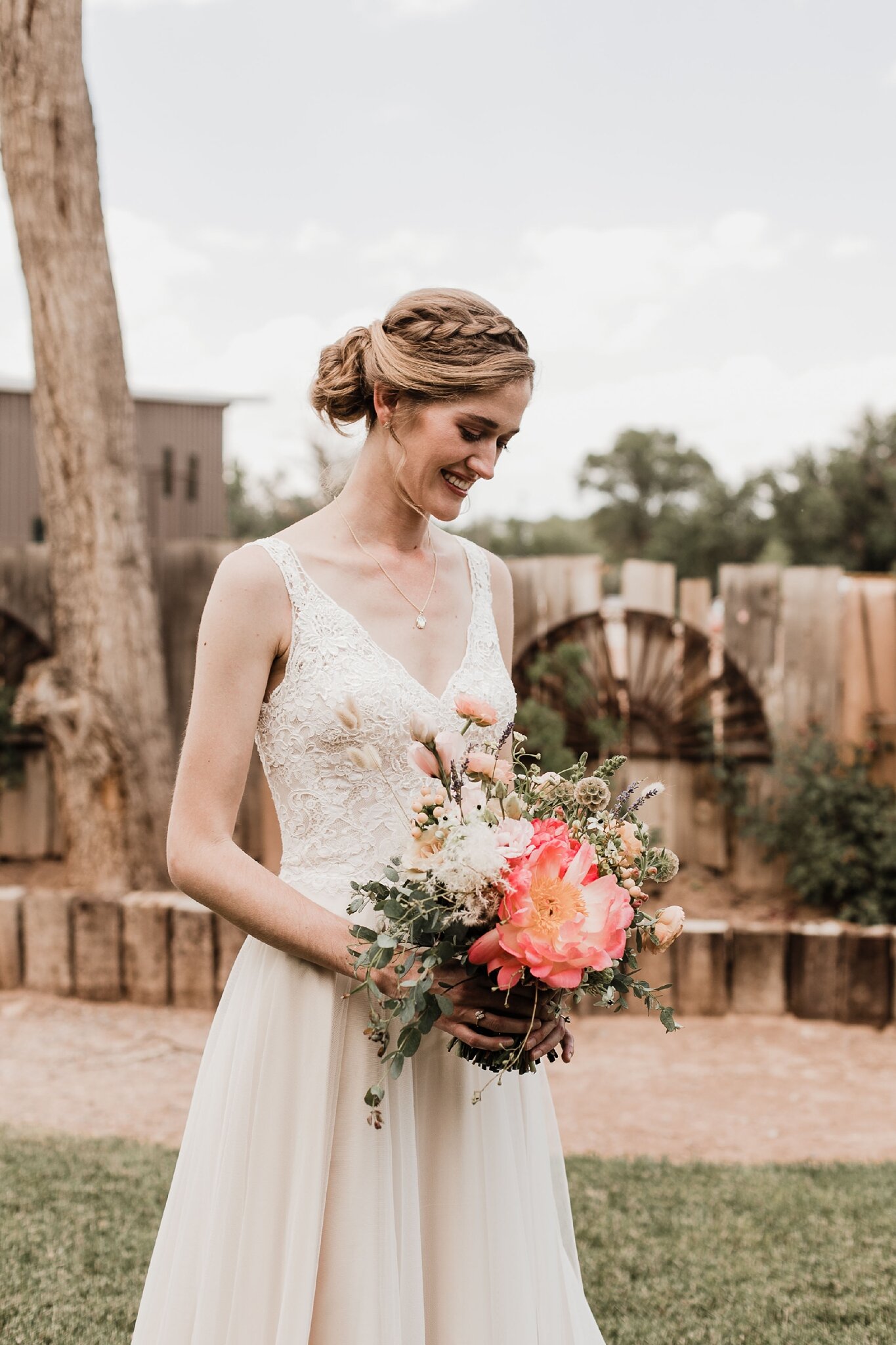 Alicia+lucia+photography+-+albuquerque+wedding+photographer+-+santa+fe+wedding+photography+-+new+mexico+wedding+photographer+-+new+mexico+wedding+-+bride+-+bridal+makeup+-+bridal+hair+-+bridal+inspo_0062.jpg