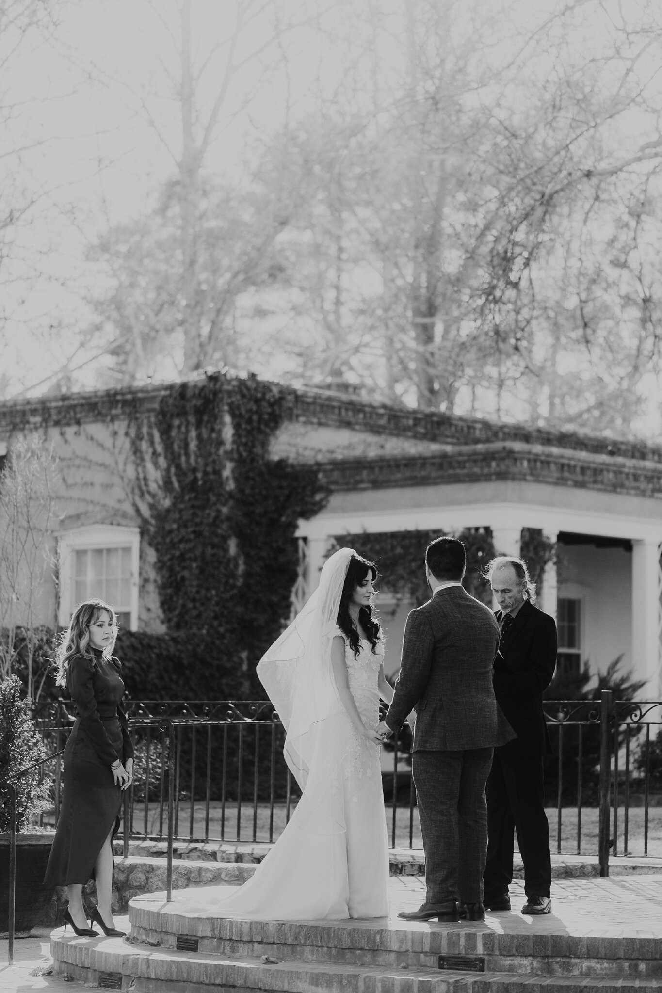 Alicia+lucia+photography+-+albuquerque+wedding+photographer+-+santa+fe+wedding+photography+-+new+mexico+wedding+photographer+-+new+mexico+wedding+-+intimate+wedding+-+small+wedding+-+micro+wedding+-+mini+wedding+-+elopement_0121.jpg