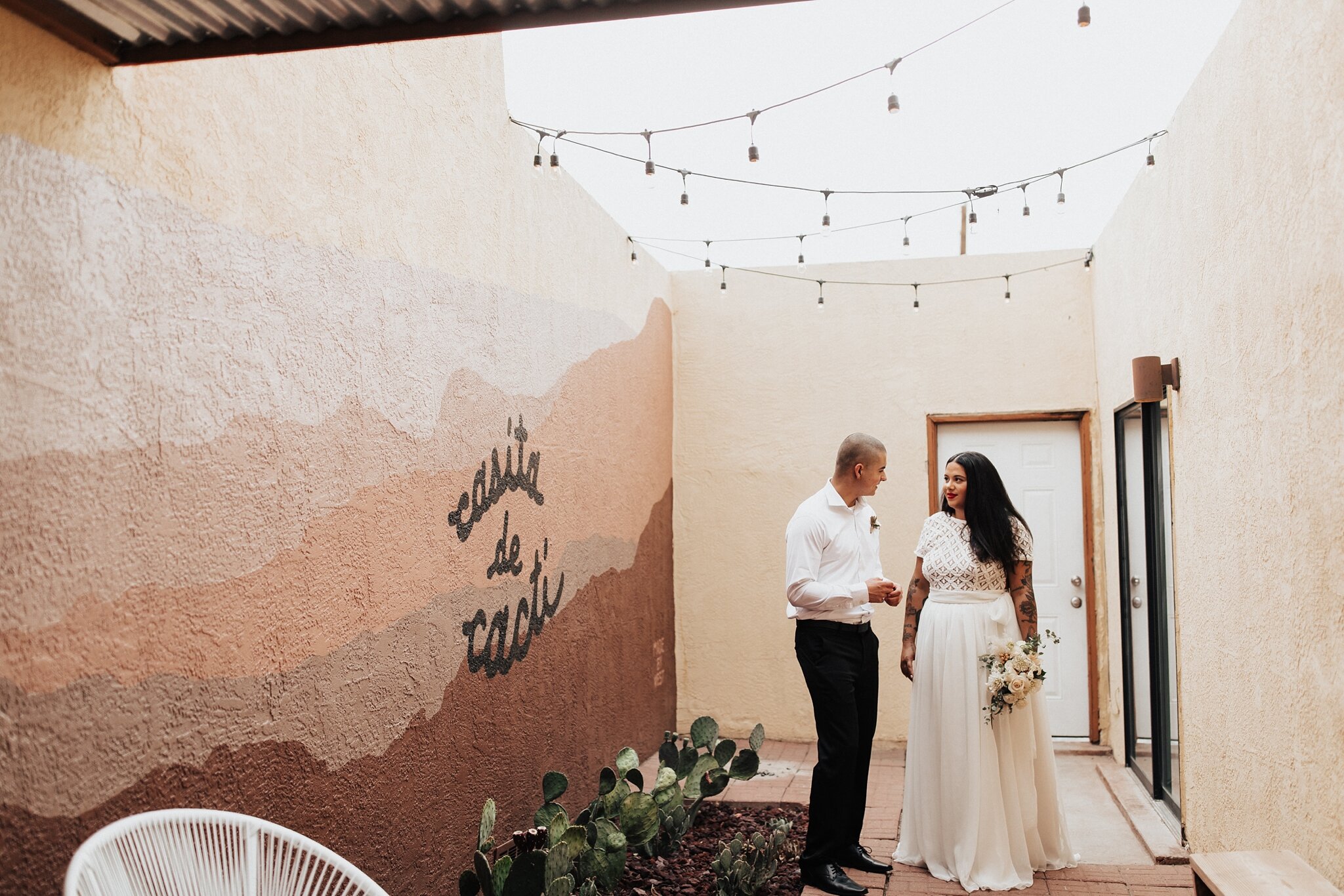 Alicia+lucia+photography+-+albuquerque+wedding+photographer+-+santa+fe+wedding+photography+-+new+mexico+wedding+photographer+-+new+mexico+wedding+-+elopement+-+new+mexico+elopement+-+airbnb+elopement+-+intimate+wedding_0032.jpg