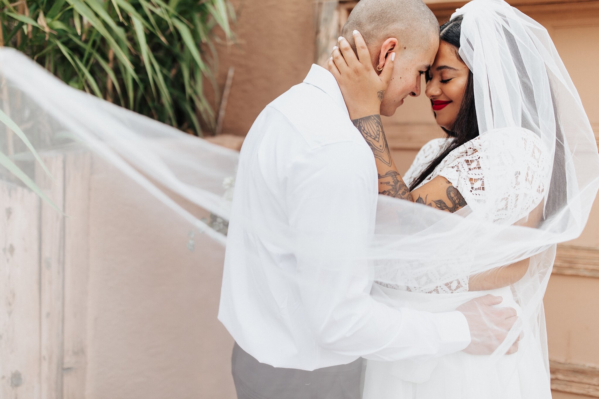 Alicia+lucia+photography+-+albuquerque+wedding+photographer+-+santa+fe+wedding+photography+-+new+mexico+wedding+photographer+-+new+mexico+wedding+-+elopement+-+new+mexico+elopement+-+airbnb+elopement+-+intimate+wedding_0049.jpg