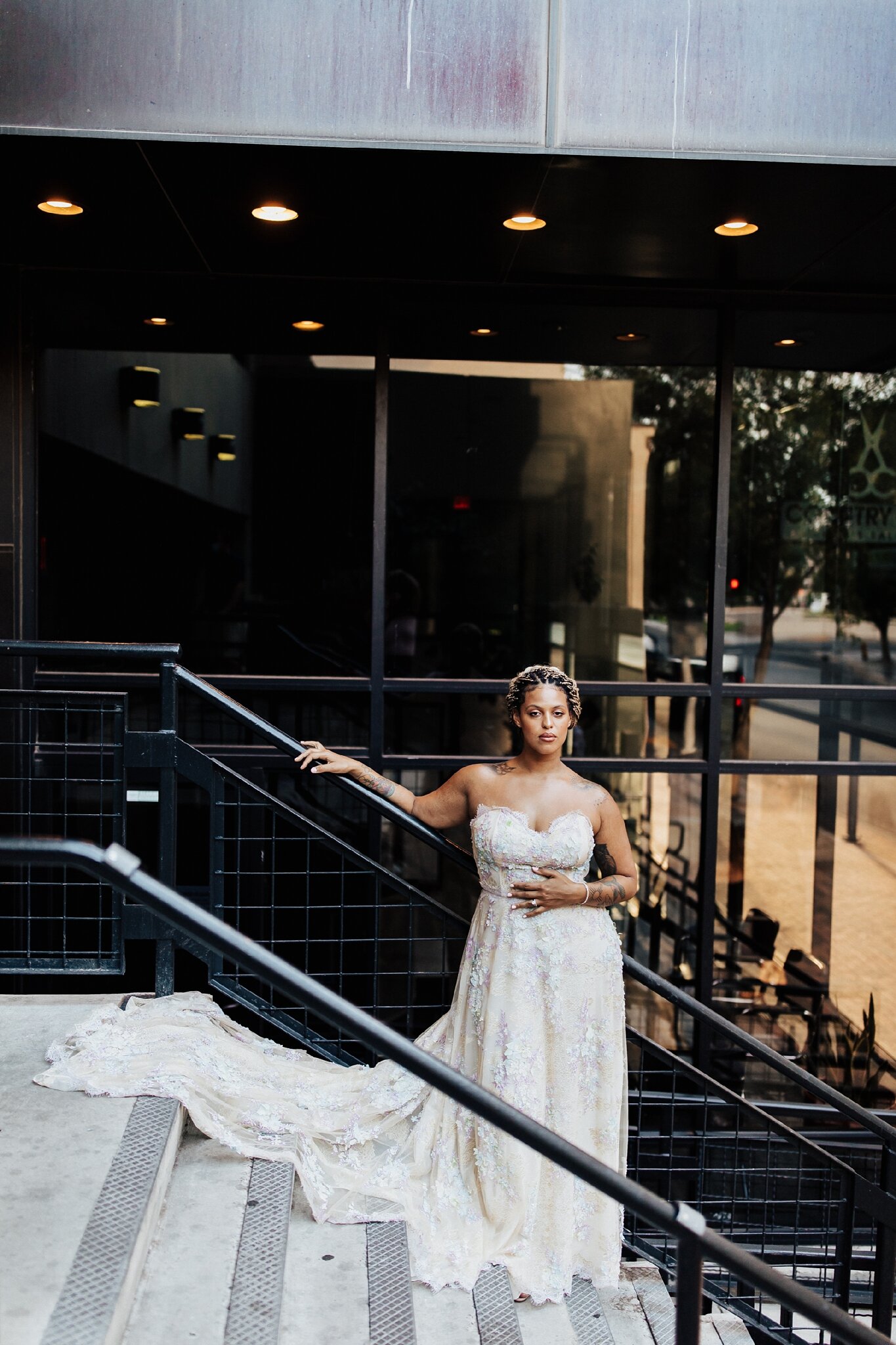 Alicia+lucia+photography+-+albuquerque+wedding+photographer+-+santa+fe+wedding+photography+-+new+mexico+wedding+photographer+-+new+mexico+wedding+-+bride+-+new+mexico+bride+-+bridal+session+-+claire+pettibone_0023.jpg