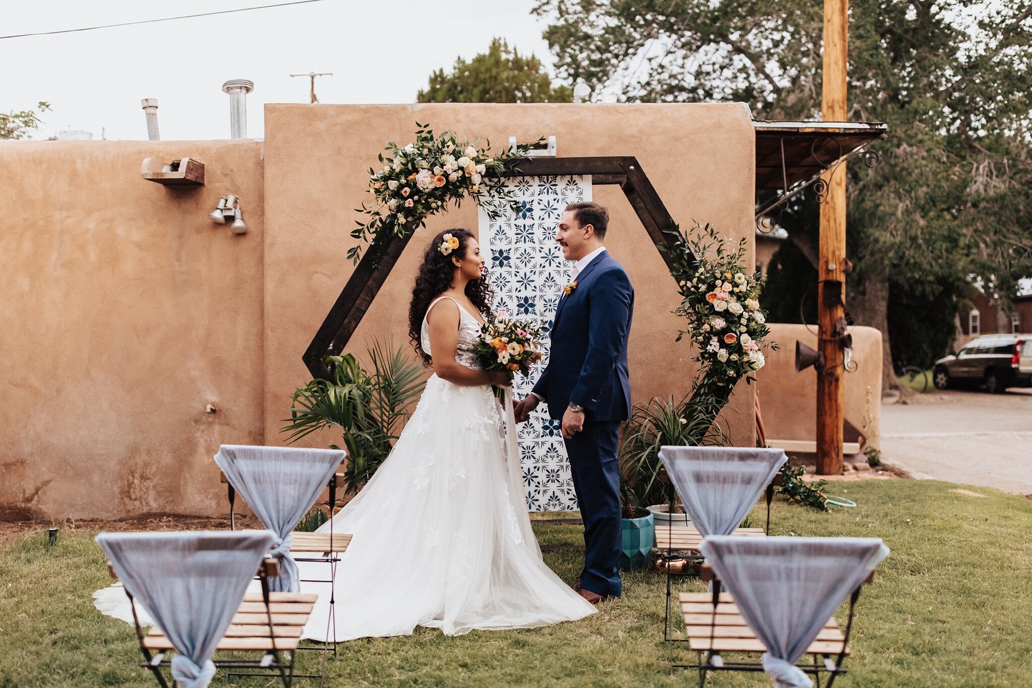 Alicia+lucia+photography+-+albuquerque+wedding+photographer+-+santa+fe+wedding+photography+-+new+mexico+wedding+photographer+-+new+mexico+wedding+-+elopement+-+intimate+wedding+-+micro+wedding+-+desert+compass+wedding+-+old+town+wedding_0028.jpg