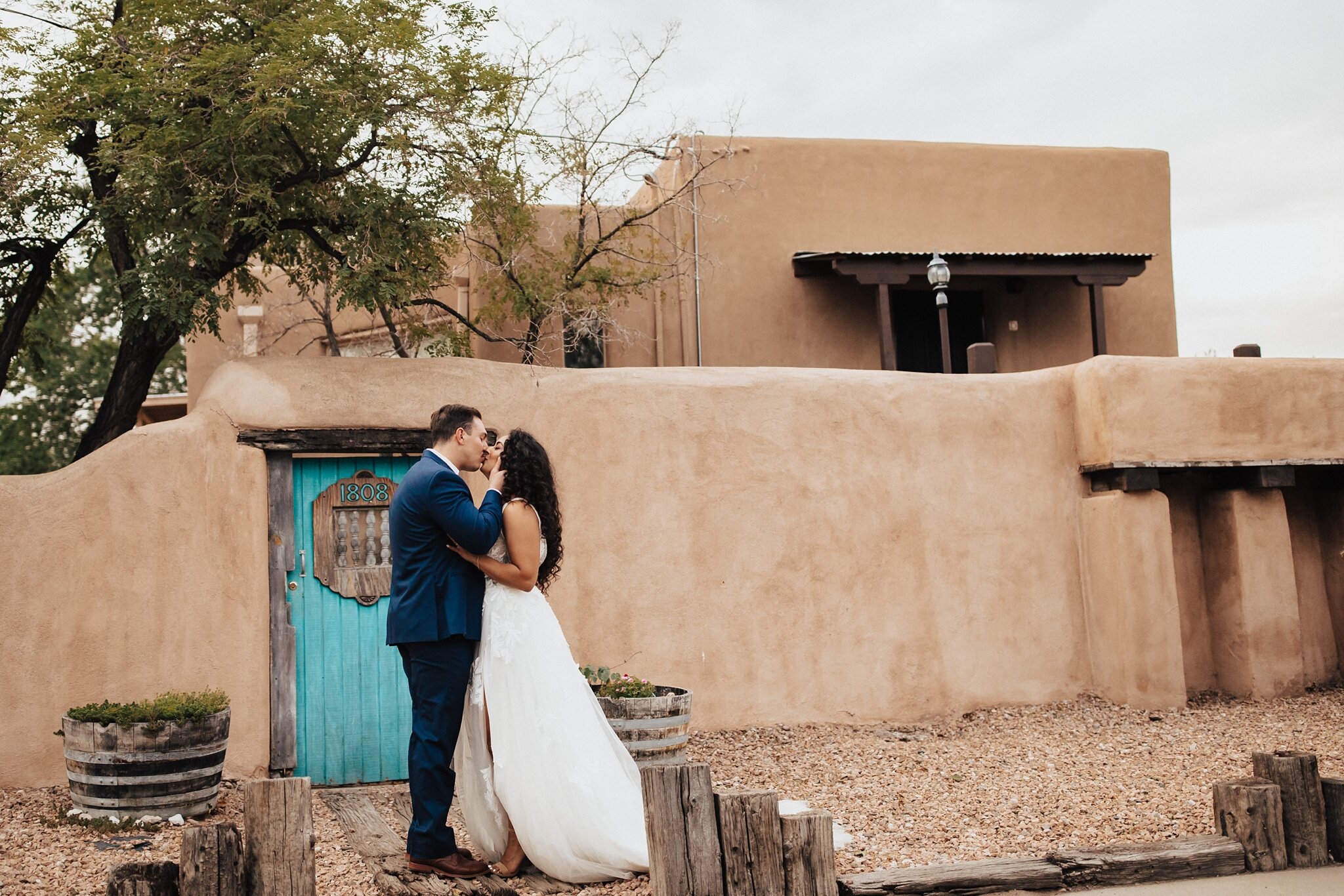 Alicia+lucia+photography+-+albuquerque+wedding+photographer+-+santa+fe+wedding+photography+-+new+mexico+wedding+photographer+-+new+mexico+wedding+-+elopement+-+intimate+wedding+-+micro+wedding+-+desert+compass+wedding+-+old+town+wedding_0034.jpg