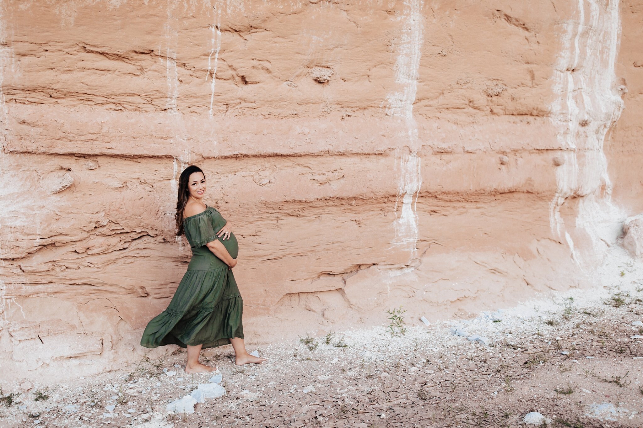 Alicia+lucia+photography+-+albuquerque+wedding+photographer+-+santa+fe+wedding+photography+-+new+mexico+wedding+photographer+-+new+mexico+wedding+-+maternity+-+new+mexico+maternity+-+desert+maternity+-+southwest+maternity_0005.jpg