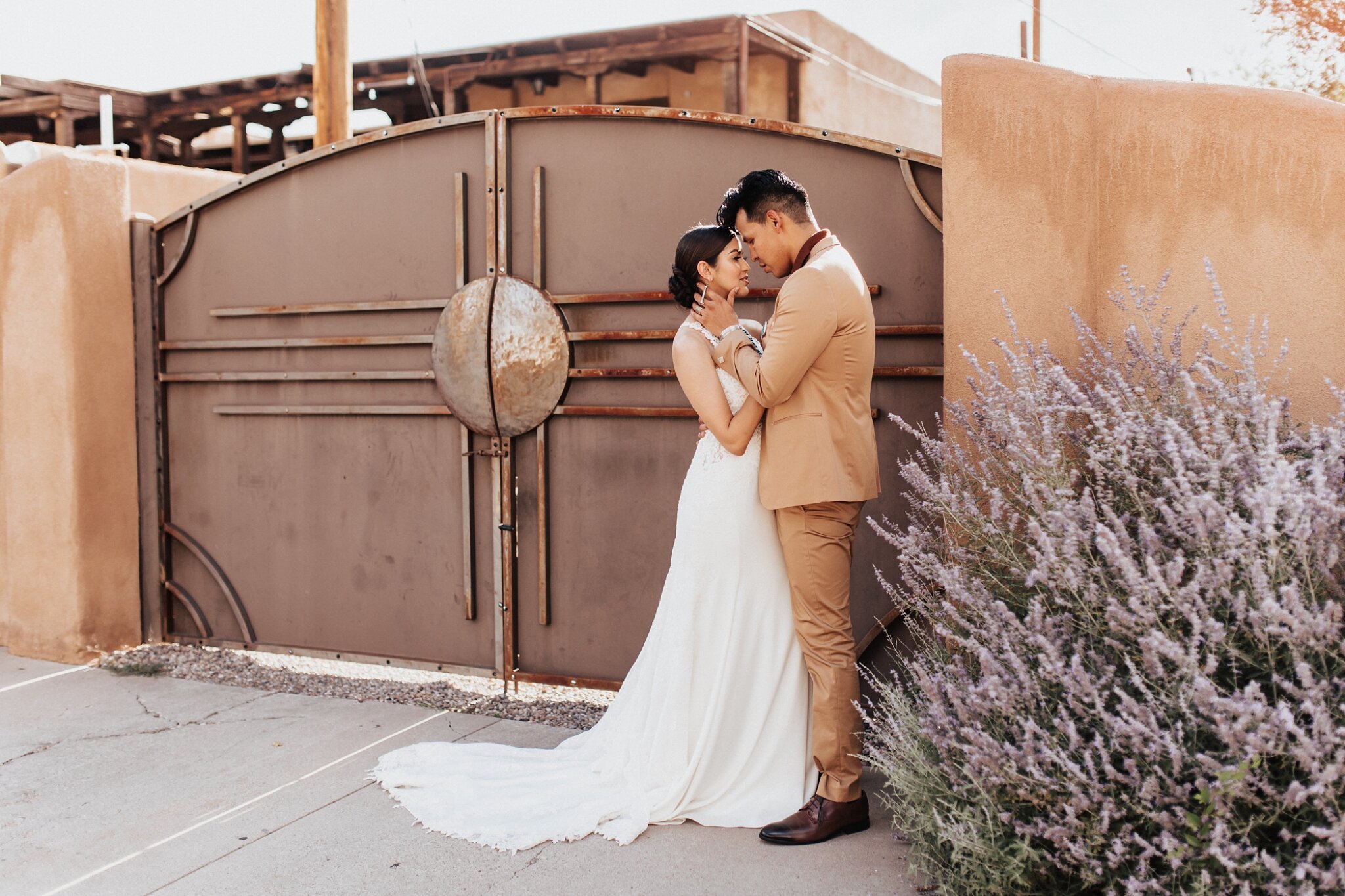 Alicia+lucia+photography+-+albuquerque+wedding+photographer+-+santa+fe+wedding+photography+-+new+mexico+wedding+photographer+-+new+mexico+wedding+-+old+town+wedding+-+old+town+elopement+-+southwest+elopement+-+styled+wedding_0026.jpg