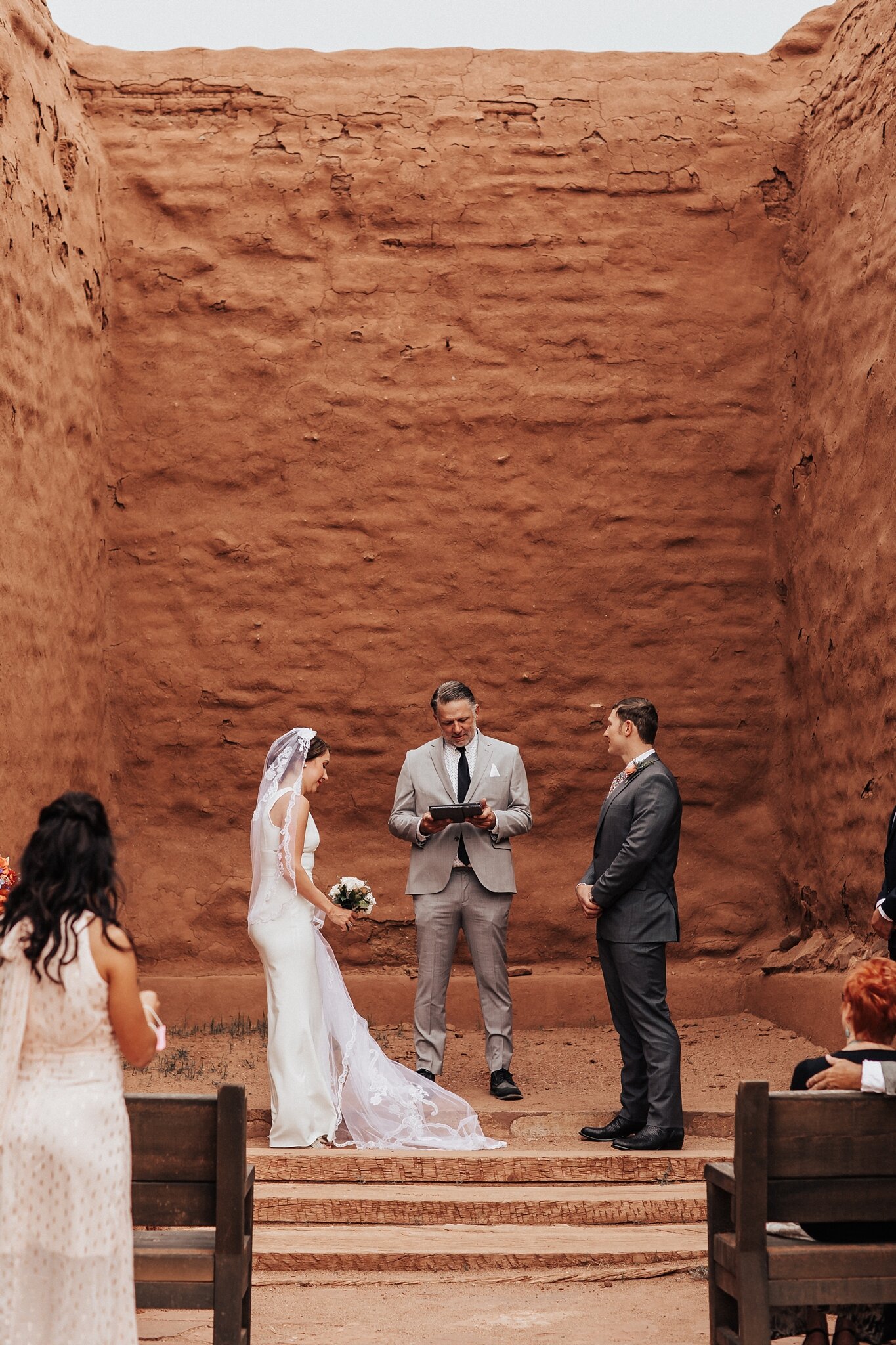 Alicia+lucia+photography+-+albuquerque+wedding+photographer+-+santa+fe+wedding+photography+-+new+mexico+wedding+photographer+-+new+mexico+wedding+-+wedding+-+intimate+wedding+-+elopement+-+pecos+wedding+-+pecos+historical+site+wedding_0011.jpg