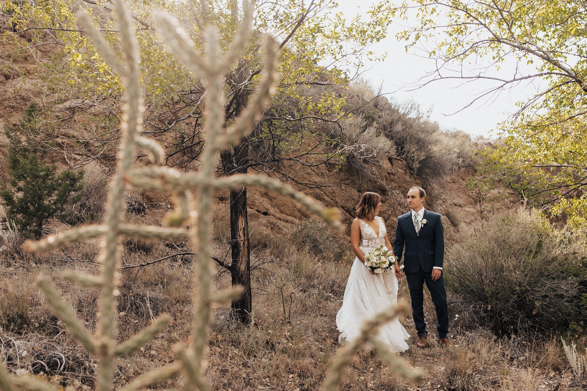 Alicia+lucia+photography+-+albuquerque+wedding+photographer+-+santa+fe+wedding+photography+-+new+mexico+wedding+photographer+-+new+mexico+wedding+-+wedding+-+desert+wedding+-+styled+anniversary+-+new+mexico+styled+wedding_0016.jpg