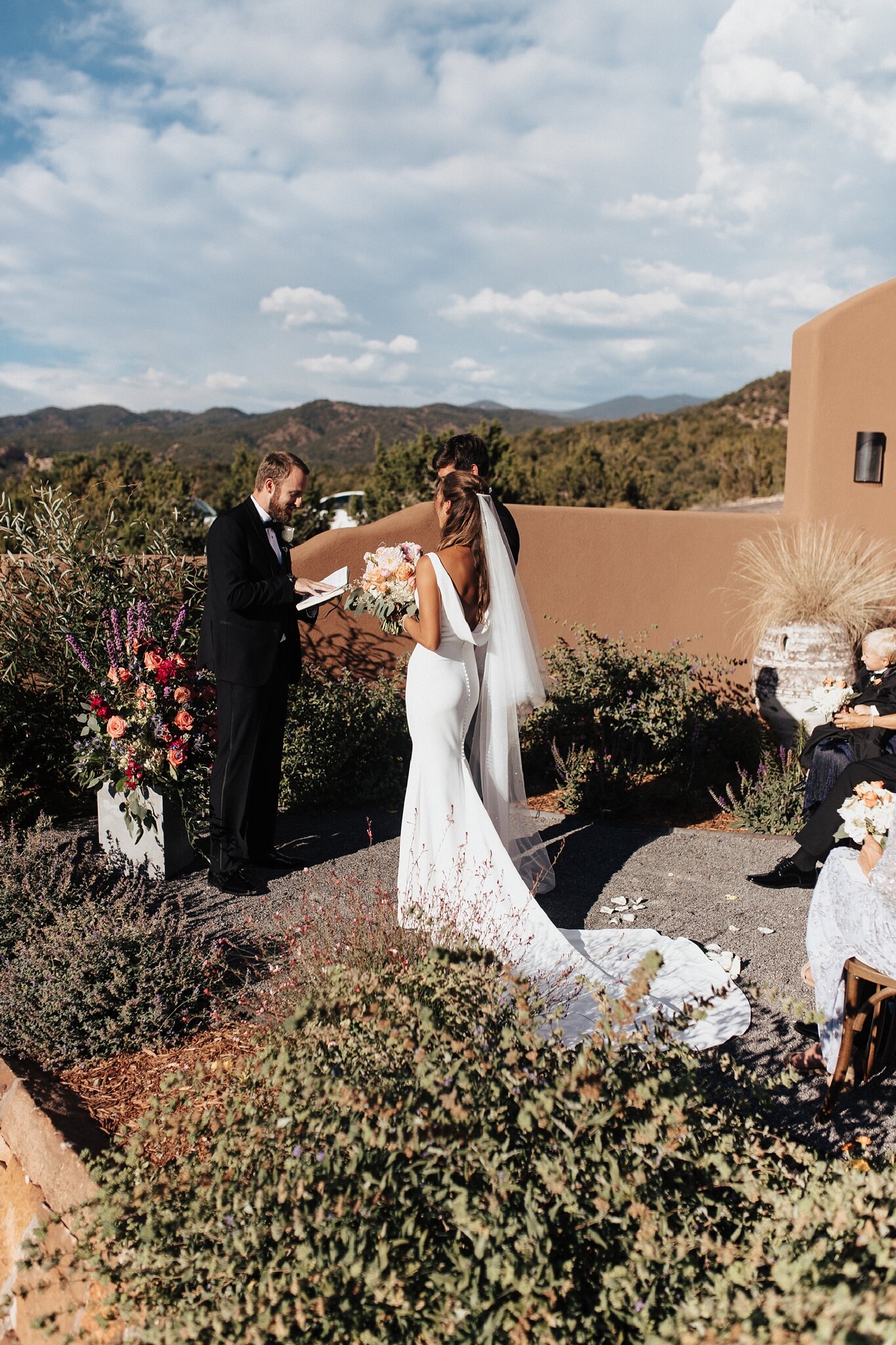 Alicia+lucia+photography+-+albuquerque+wedding+photographer+-+santa+fe+wedding+photography+-+new+mexico+wedding+photographer+-+new+mexico+wedding+-+santa+fe+wedding+-+backyard+wedding+-+mountain+wedding+-+intimate+wedding_0061.jpg