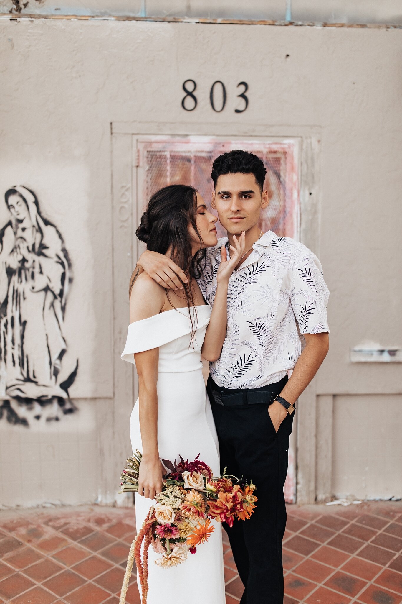 Alicia+lucia+photography+-+albuquerque+wedding+photographer+-+santa+fe+wedding+photography+-+new+mexico+wedding+photographer+-+new+mexico+wedding+-+elopement+-+new+mexico+elopement+-+romeo+juliet+wedding+-+styled+wedding_0032.jpg