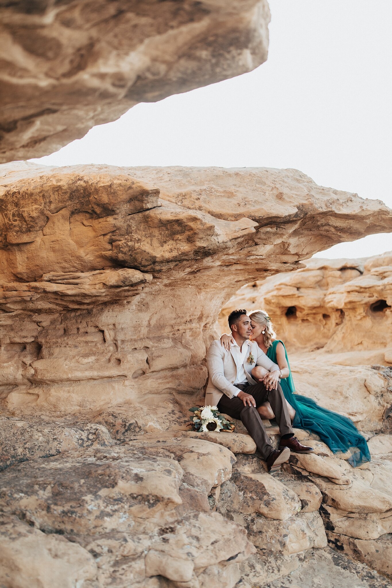 Alicia+lucia+photography+-+albuquerque+wedding+photographer+-+santa+fe+wedding+photography+-+new+mexico+wedding+photographer+-+new+mexico+wedding+-+anniversary+-+styled+anniversary+-+elopement+-+styled+elopement_0007.jpg