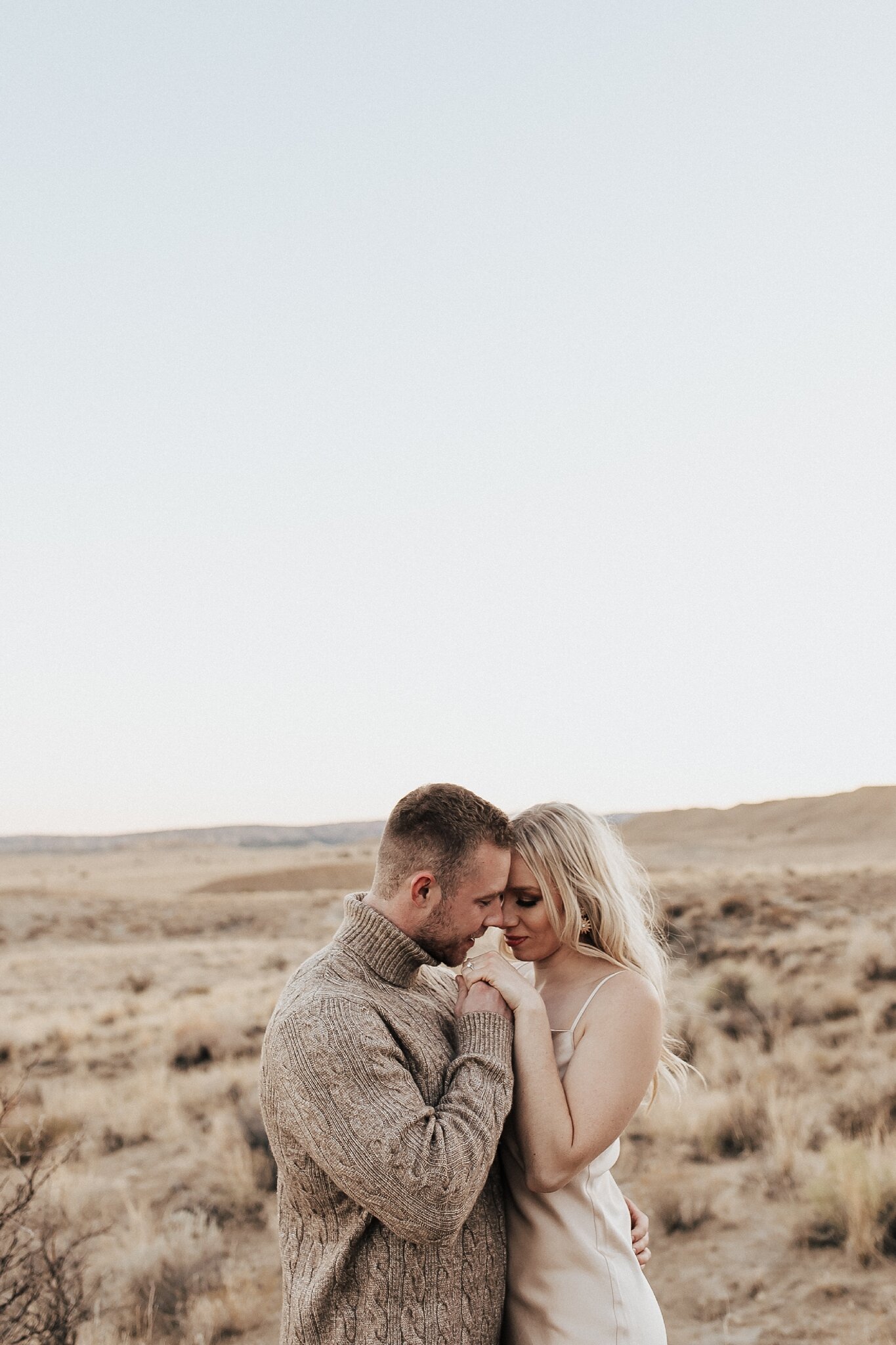 Alicia+lucia+photography+-+albuquerque+wedding+photographer+-+santa+fe+wedding+photography+-+new+mexico+wedding+photographer+-+new+mexico+wedding+-+engagement+-+new+mexico+engagement+-+desert+engagement+-+white+mesa+engagement_0047.jpg