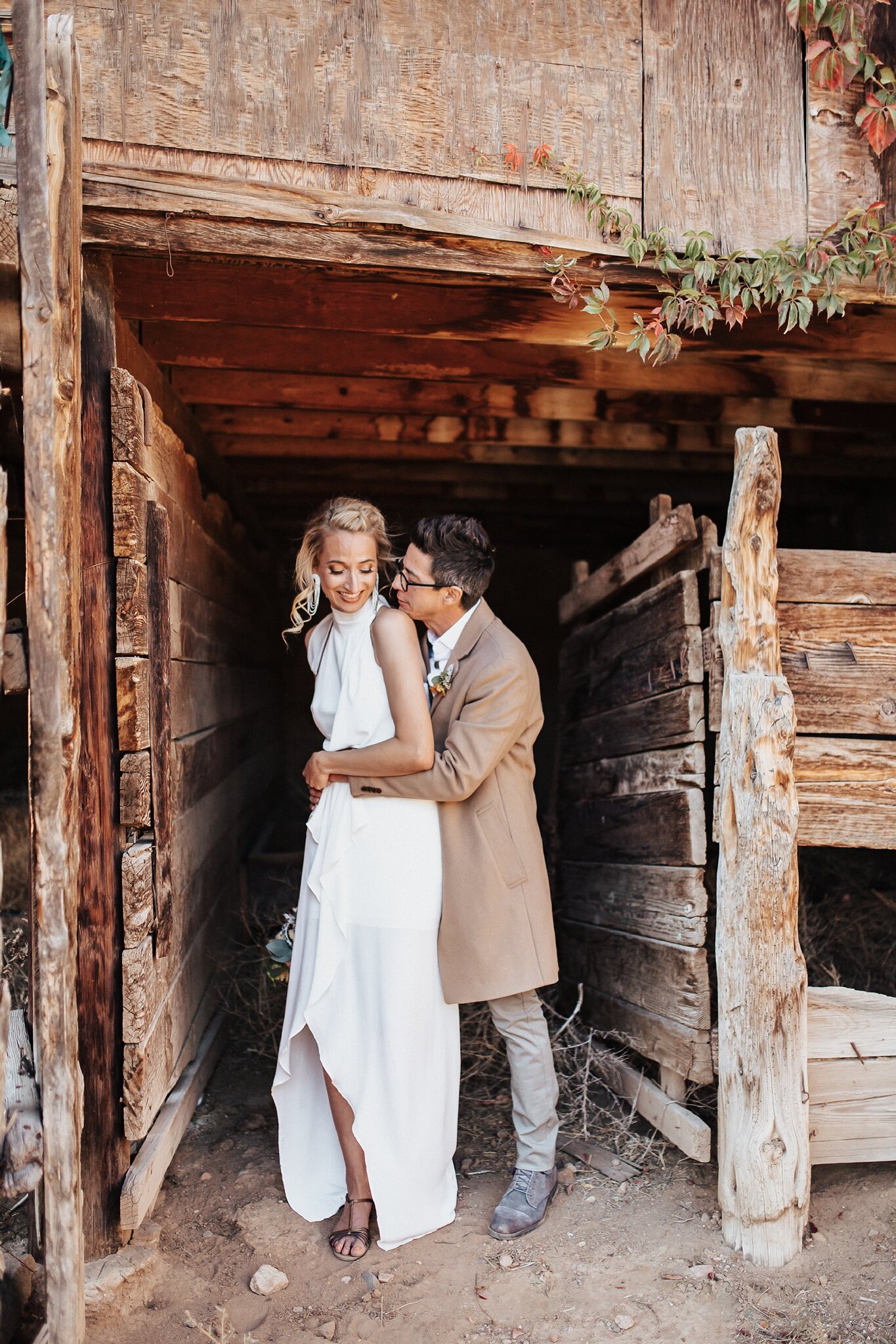 Alicia+lucia+photography+-+albuquerque+wedding+photographer+-+santa+fe+wedding+photography+-+new+mexico+wedding+photographer+-+new+mexico+wedding+-+elopement+-+new+mexico+elopement+-+ranch+elopement+-+ranch+wedding+-+southwest+wedding_0010.jpg