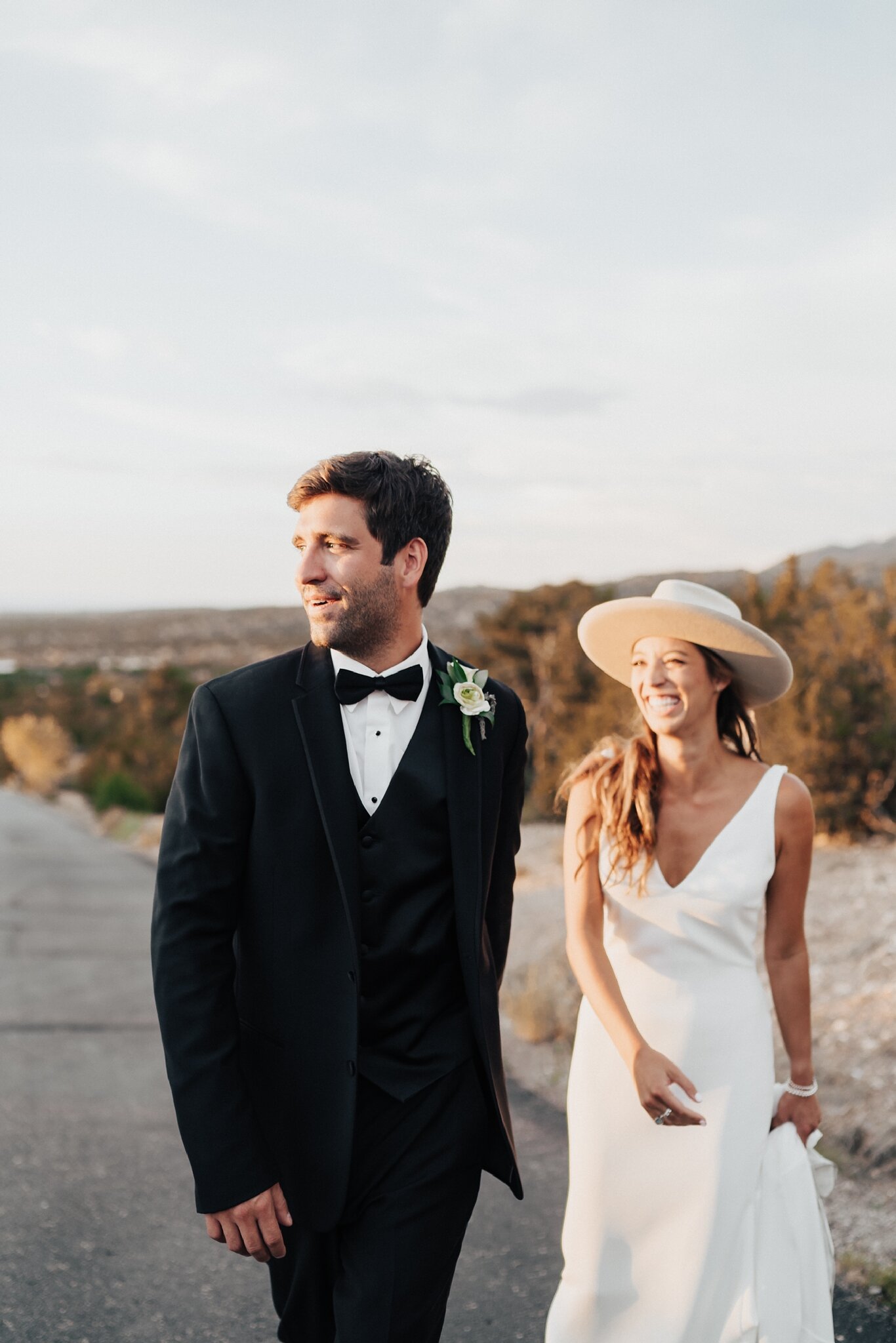 Alicia+lucia+photography+-+albuquerque+wedding+photographer+-+santa+fe+wedding+photography+-+new+mexico+wedding+photographer+-+new+mexico+wedding+-+groom+style+-+intimate+wedding+-+destination+wedding+-+destination+elopement_0020.jpg