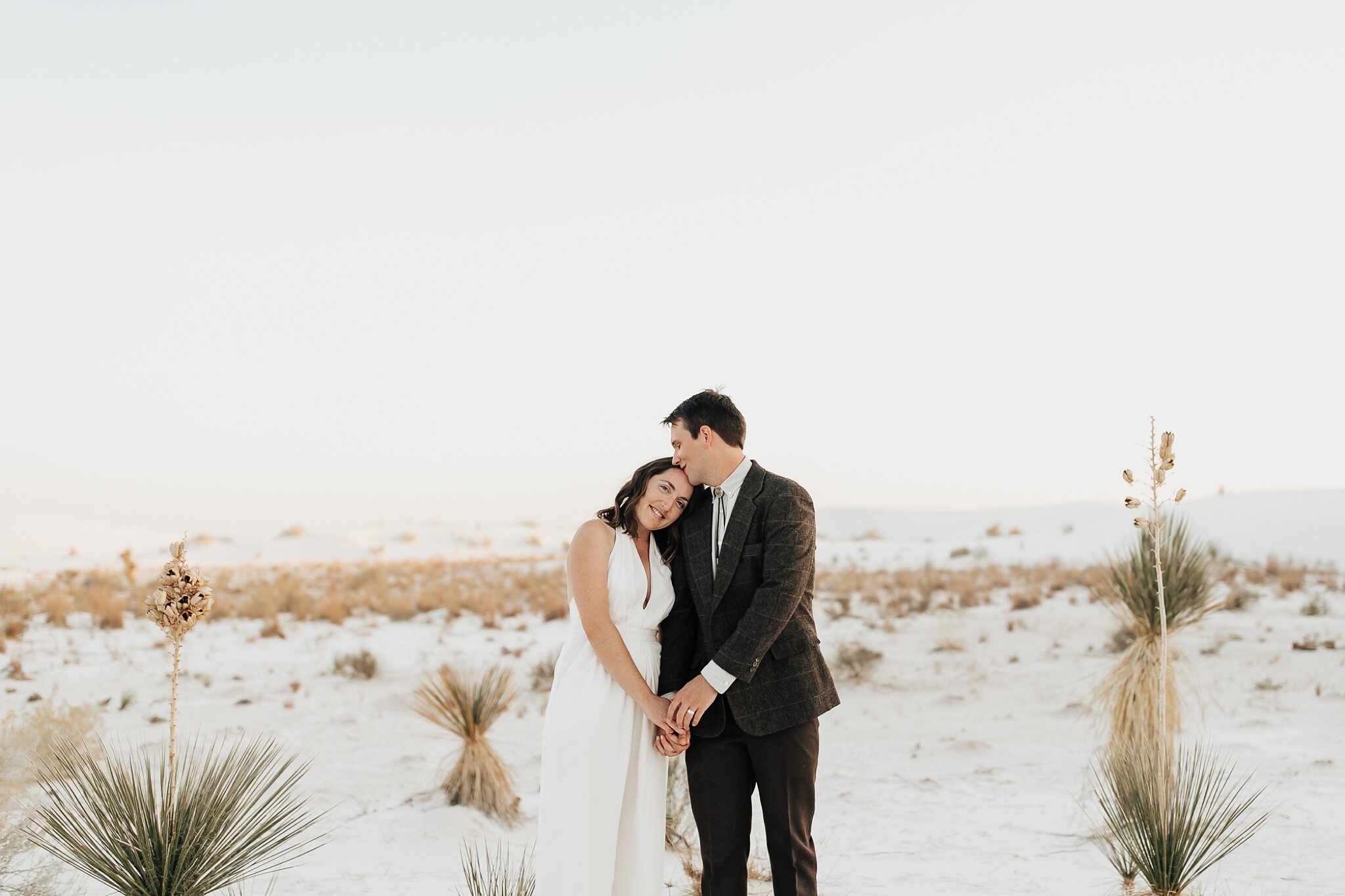 Alicia+lucia+photography+-+albuquerque+wedding+photographer+-+santa+fe+wedding+photography+-+new+mexico+wedding+photographer+-+new+mexico+wedding+-+white+sands+national+park+-+white+sands+wedding+-+white+sands+elopement+-+national+park+wedding_0039.jpg