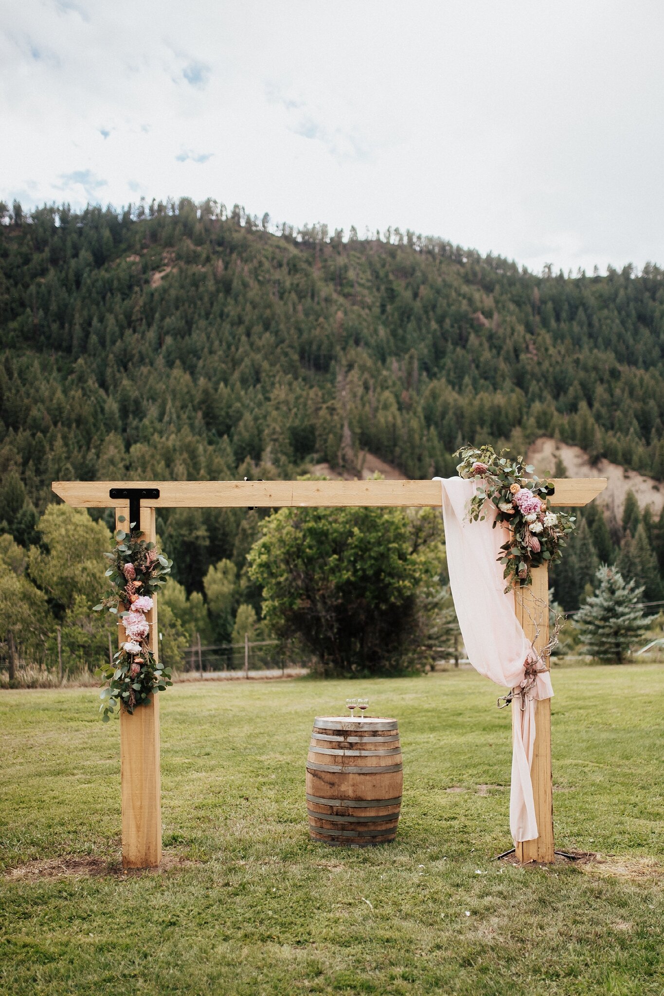 Alicia+lucia+photography+-+albuquerque+wedding+photographer+-+santa+fe+wedding+photography+-+new+mexico+wedding+photographer+-+new+mexico+wedding+-+colorado+wedding+-+colorado+elopement+-+denver+wedding+-+denver+elopement+-+pagosa+springs+wedding_0029.jpg