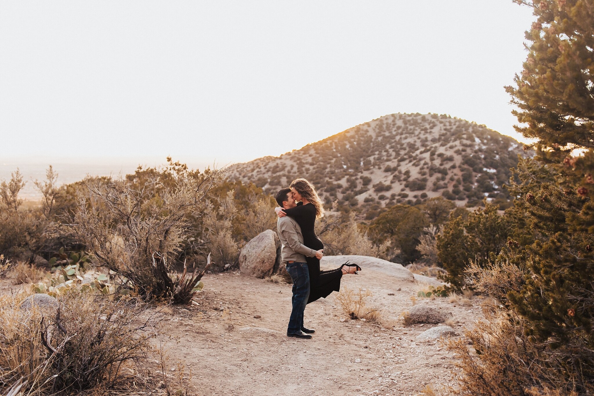 Alicia+lucia+photography+-+albuquerque+wedding+photographer+-+santa+fe+wedding+photography+-+new+mexico+wedding+photographer+-+new+mexico+wedding+-+engagement+-+new+mexico+engagement+-+southwest+engagement+-+taos+wedding_0037.jpg