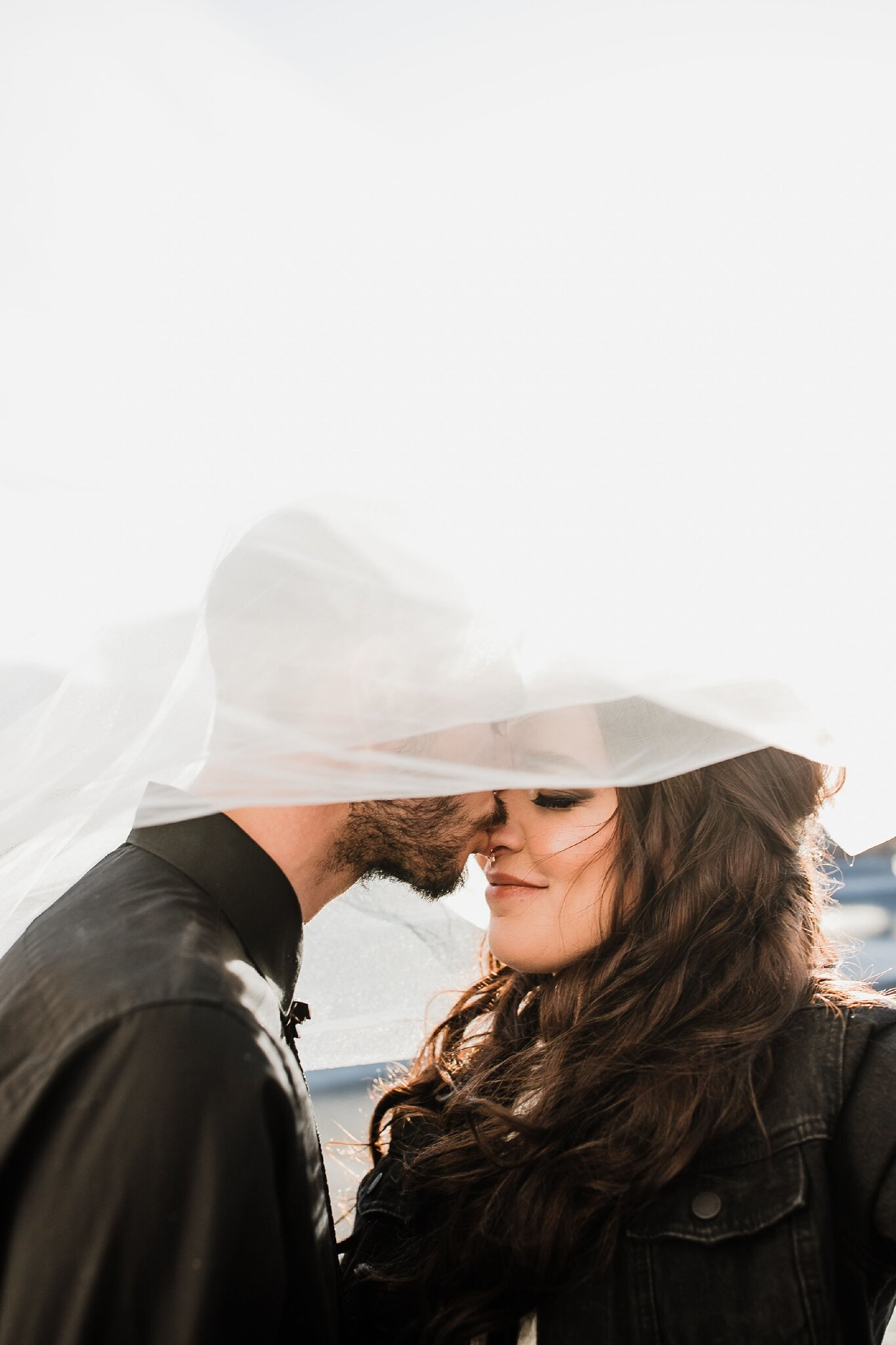 Alicia+lucia+photography+-+albuquerque+wedding+photographer+-+santa+fe+wedding+photography+-+new+mexico+wedding+photographer+-+new+mexico+wedding+-+edgy+wedding+-+edgy+elopement+-+southwest+wedding+-+modern+wedding_0022.jpg