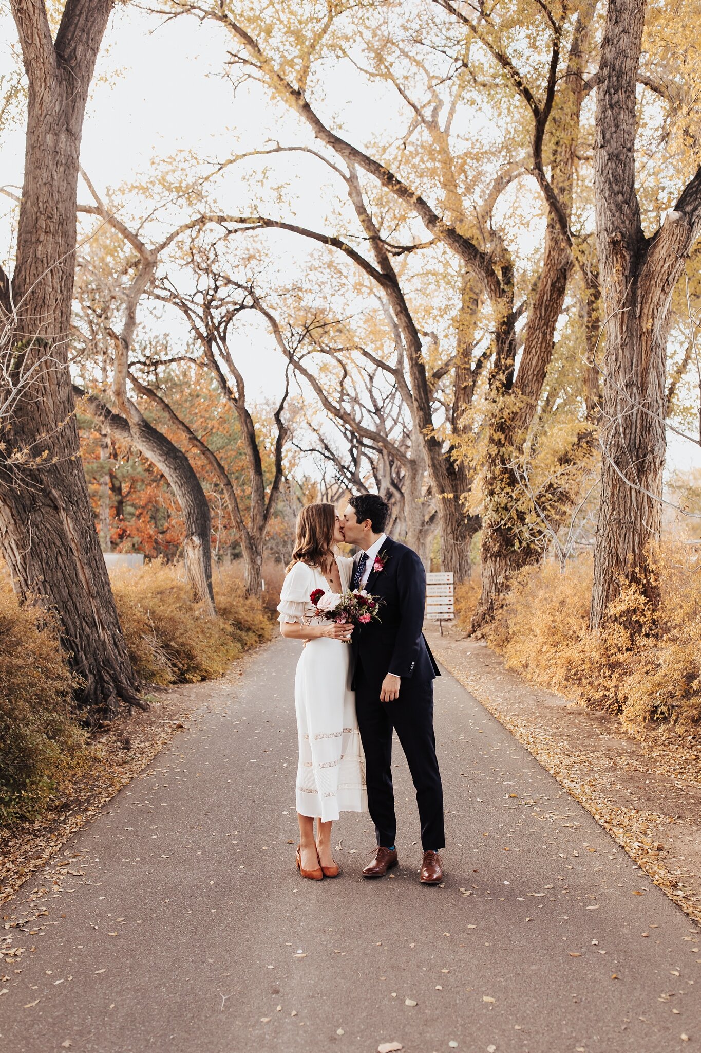 Alicia+lucia+photography+-+albuquerque+wedding+photographer+-+santa+fe+wedding+photography+-+new+mexico+wedding+photographer+-+new+mexico+wedding+-+elopement+-+new+mexico+elopement+-+southwest+elopement_0024.jpg