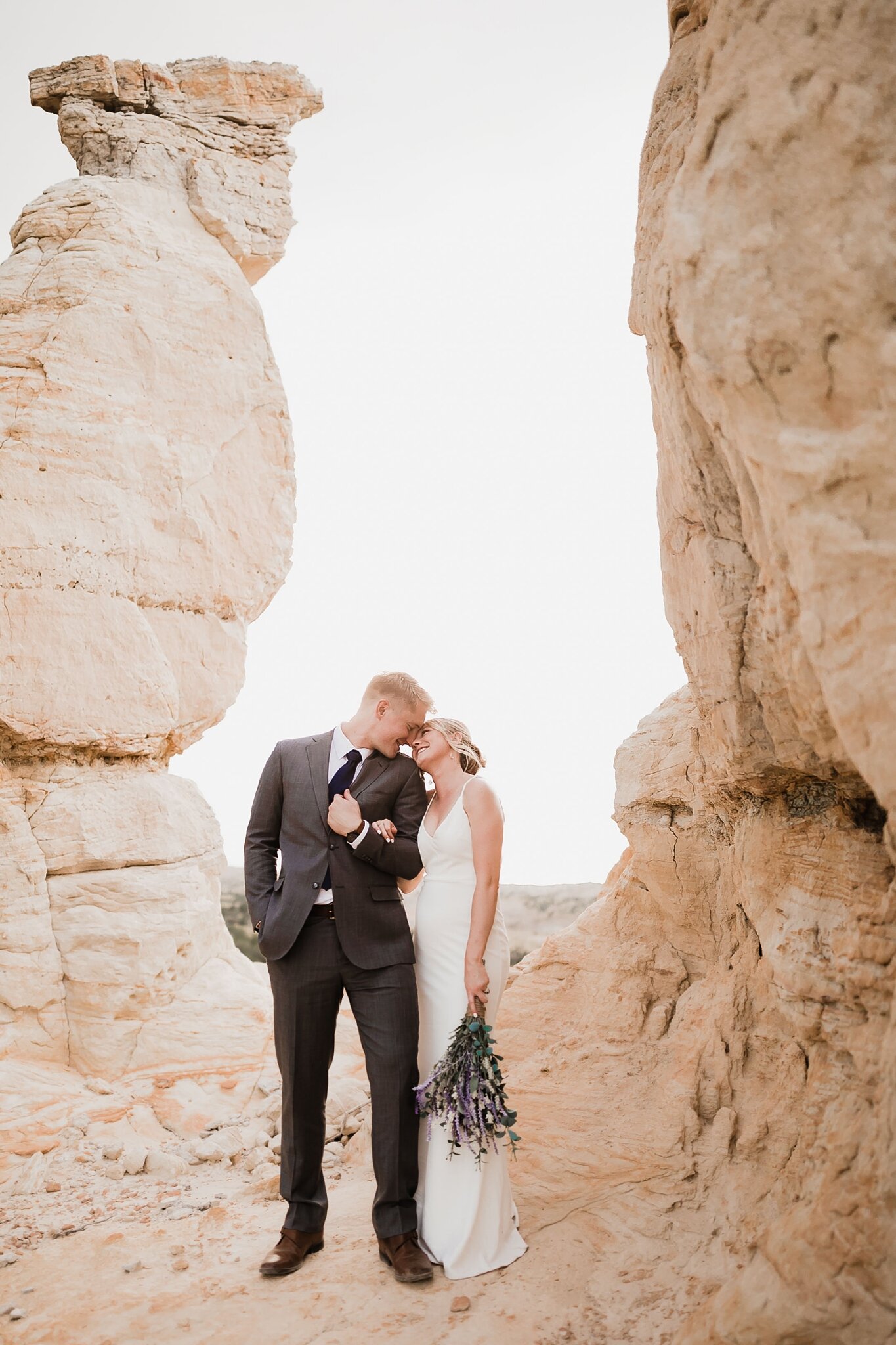 Alicia+lucia+photography+-+albuquerque+wedding+photographer+-+santa+fe+wedding+photography+-+new+mexico+wedding+photographer+-+new+mexico+wedding+-+elopement+-+new+mexico+elopement+-+southwest+elopement+-+desert+elopement_0095.jpg