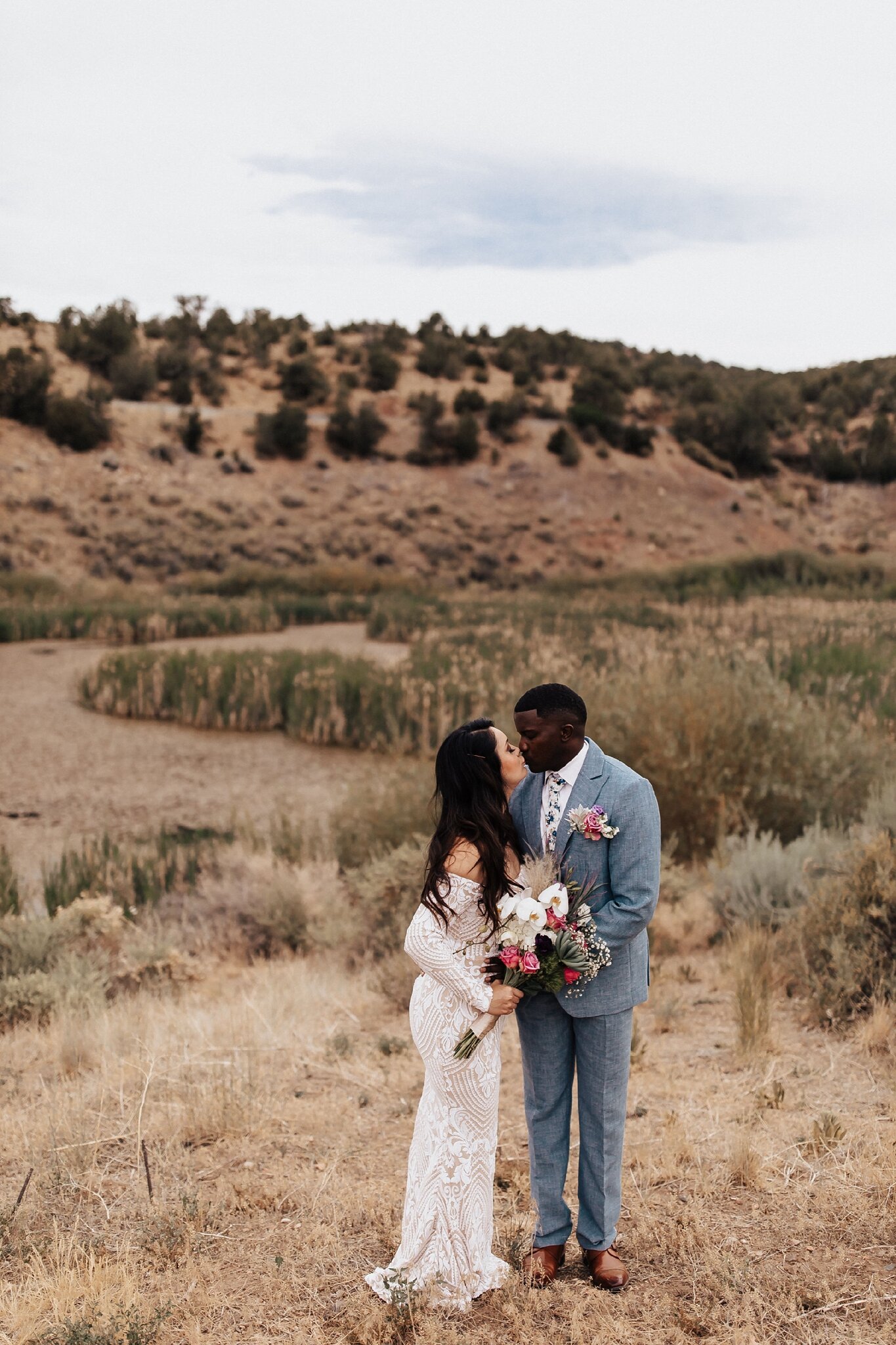 Alicia+lucia+photography+-+albuquerque+wedding+photographer+-+santa+fe+wedding+photography+-+new+mexico+wedding+photographer+-+new+mexico+wedding+-+elopement+-+new+mexico+elopement+-+southwest+elopement+-+desert+elopement_0104.jpg