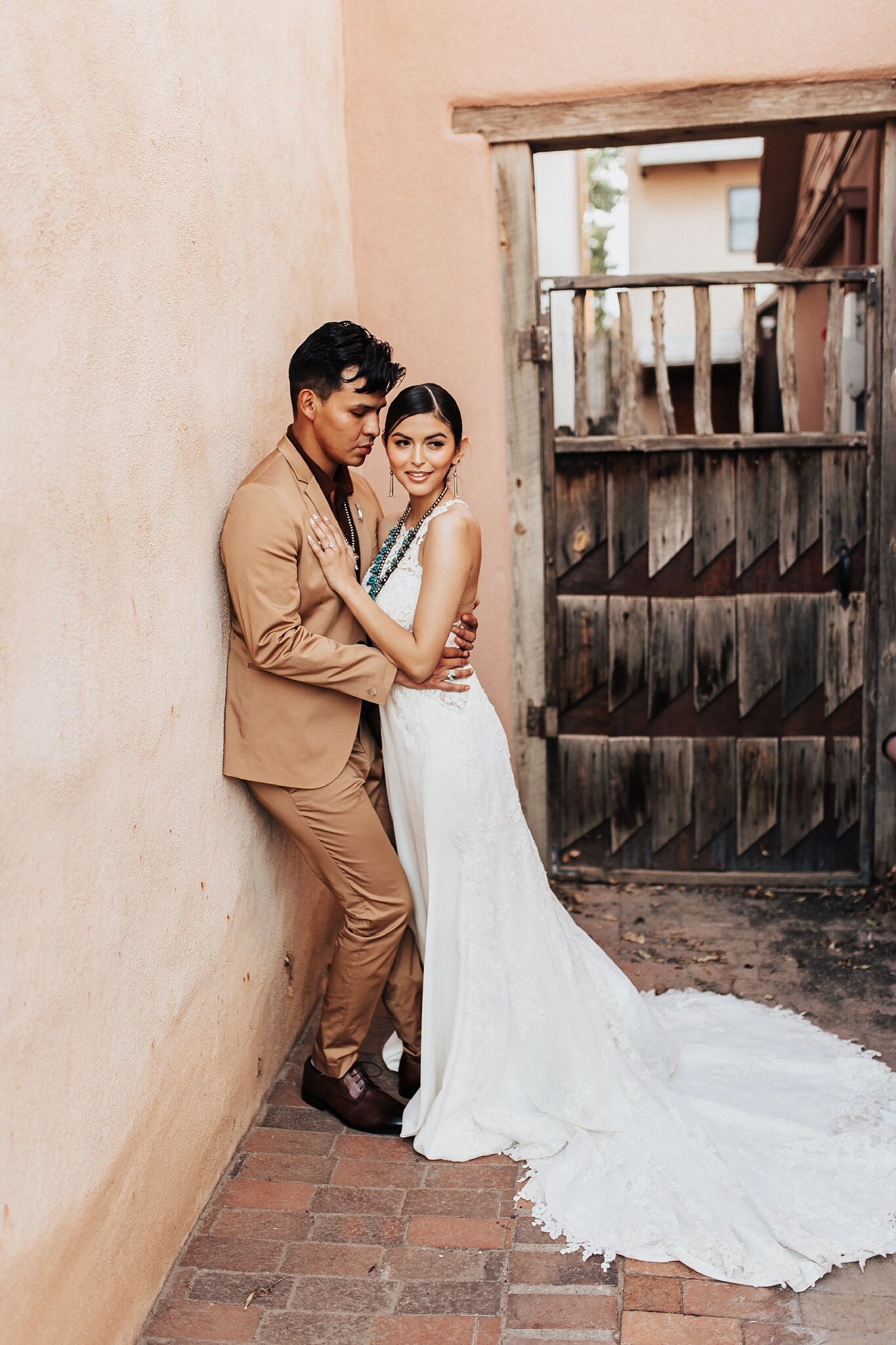 Alicia+lucia+photography+-+albuquerque+wedding+photographer+-+santa+fe+wedding+photography+-+new+mexico+wedding+photographer+-+new+mexico+wedding+-+southwest+wedding+-+southwestern+wedding+-+western+wedding+-+santa+fe+wedding_0085.jpg