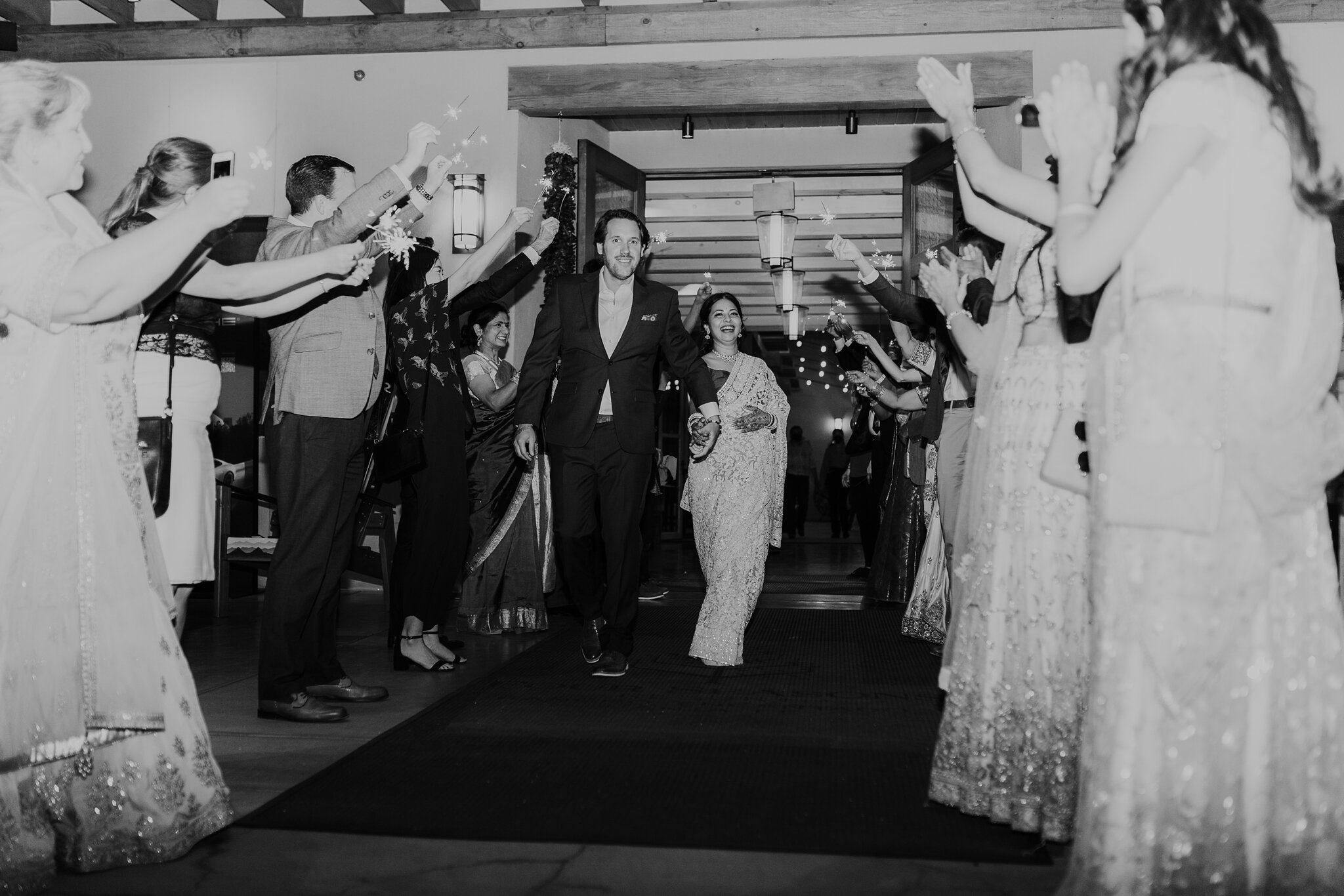 Alicia+lucia+photography+-+albuquerque+wedding+photographer+-+santa+fe+wedding+photography+-+new+mexico+wedding+photographer+-+new+mexico+wedding+-+four+seasons+wedding+-+indian+wedding+-+hindu+wedding+-+santa+fe+wedding_0110.jpg