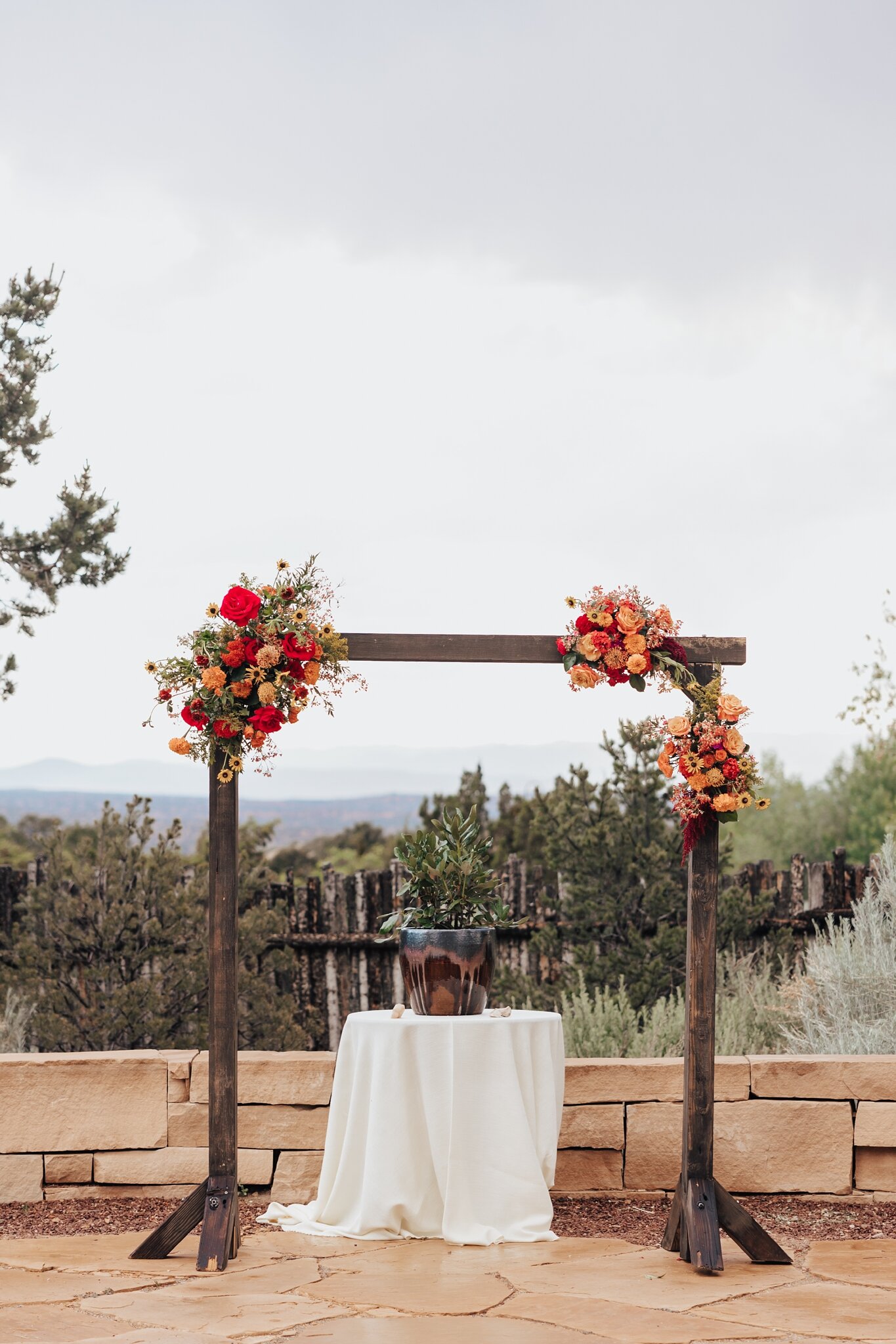 Alicia+lucia+photography+-+albuquerque+wedding+photographer+-+santa+fe+wedding+photography+-+new+mexico+wedding+photographer+-+new+mexico+wedding+-+santa+fe+wedding+-+four+seasons+wedding+-+southwest+wedding_0043.jpg