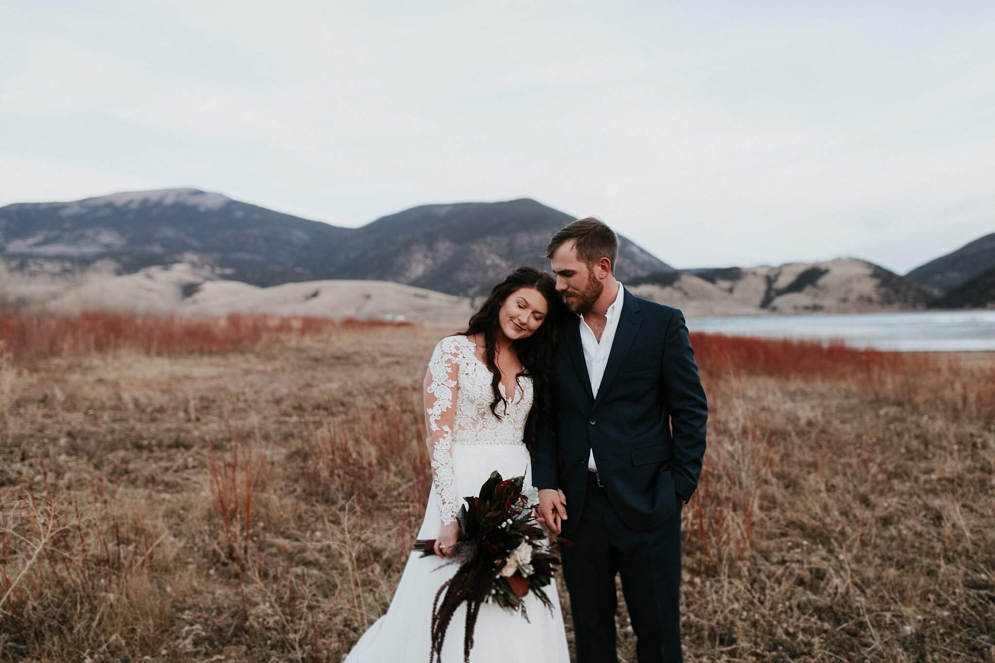 Alicia+lucia+photography+-+albuquerque+wedding+photographer+-+santa+fe+wedding+photography+-+new+mexico+wedding+photographer+-+new+mexico+wedding+-+taos+wedding+-+angel+fire+wedding+-+eagle+nest+wedding_0136.jpg