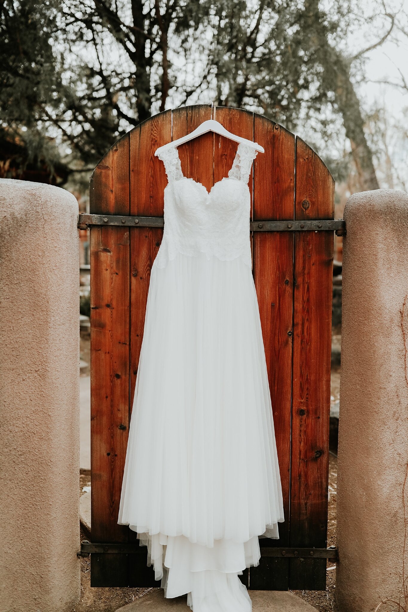 Alicia+lucia+photography+-+albuquerque+wedding+photographer+-+santa+fe+wedding+photography+-+new+mexico+wedding+photographer+-+new+mexico+wedding+-+taos+wedding+-+angel+fire+wedding+-+eagle+nest+wedding_0148.jpg