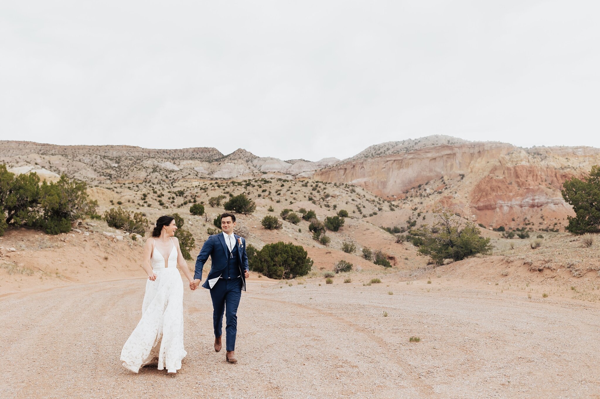 Alicia+lucia+photography+-+albuquerque+wedding+photographer+-+santa+fe+wedding+photography+-+new+mexico+wedding+photographer+-+new+mexico+wedding+-+taos+wedding+-+angel+fire+wedding+-+eagle+nest+wedding_0231.jpg