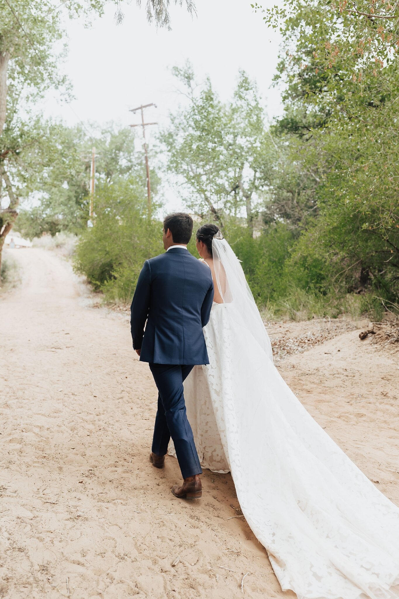 Alicia+lucia+photography+-+albuquerque+wedding+photographer+-+santa+fe+wedding+photography+-+new+mexico+wedding+photographer+-+new+mexico+wedding+-+taos+wedding+-+angel+fire+wedding+-+eagle+nest+wedding_0244.jpg