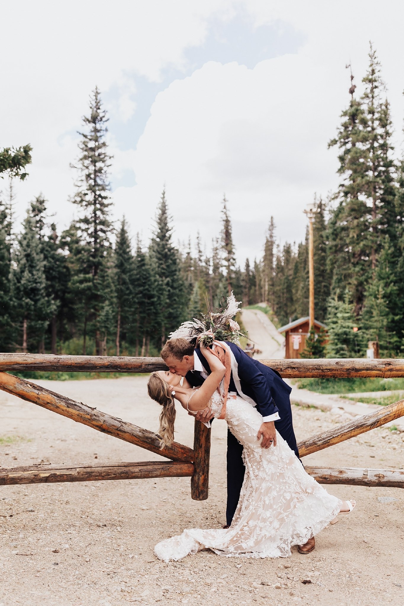 Alicia+lucia+photography+-+albuquerque+wedding+photographer+-+santa+fe+wedding+photography+-+new+mexico+wedding+photographer+-+new+mexico+wedding+-+taos+-+taos+wedding+-+tao+ski+valley+-+taos+ski+valley+wedding+-+ski+valley+wedding_0088.jpg