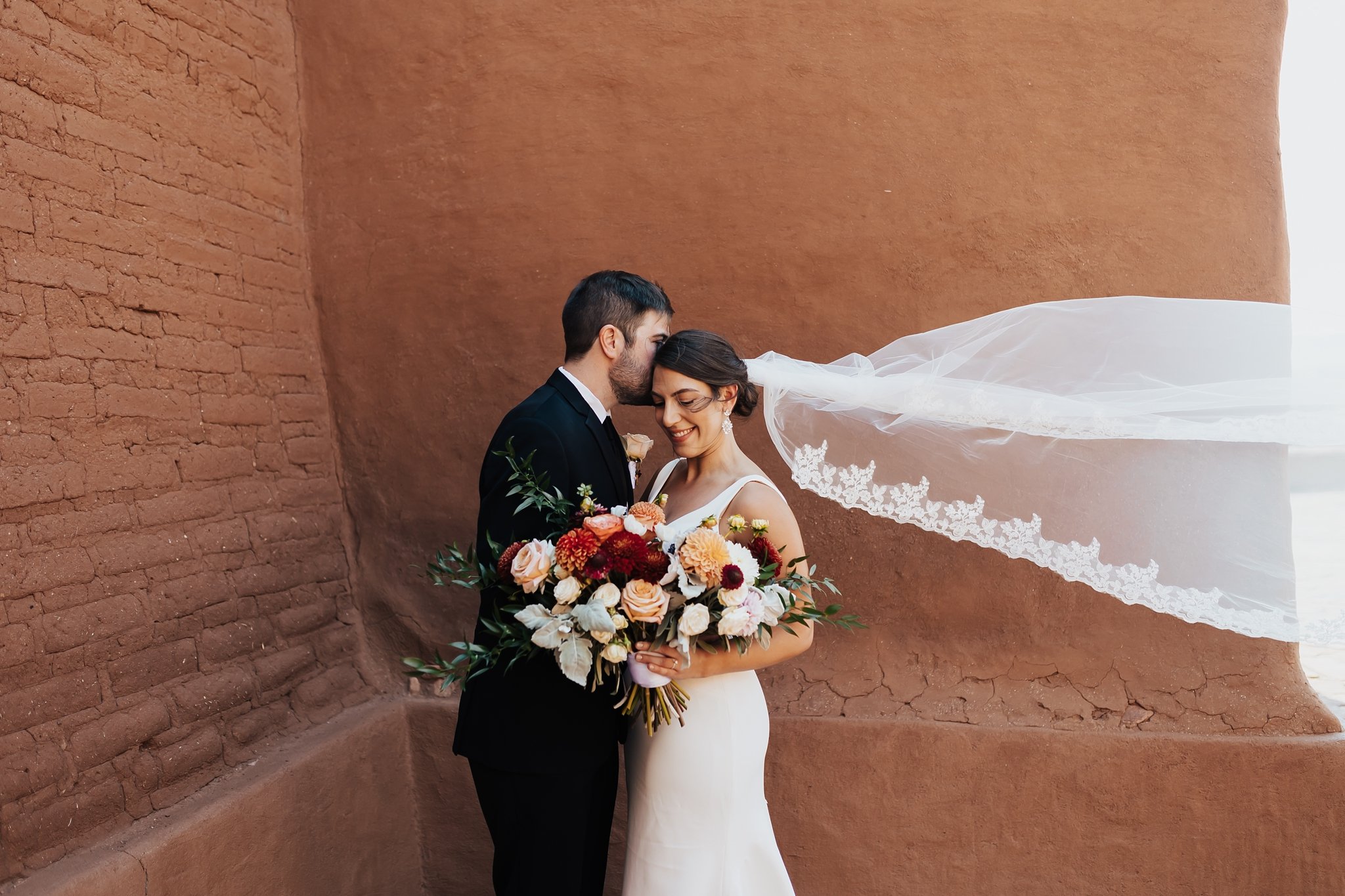 Alicia+lucia+photography+-+albuquerque+wedding+photographer+-+santa+fe+wedding+photography+-+new+mexico+wedding+photographer+-+new+mexico+wedding+-+santa+fe+wedding+-+pecos+wedding+-+pecos+historic+site+-+national+park+wedding_0031.jpg