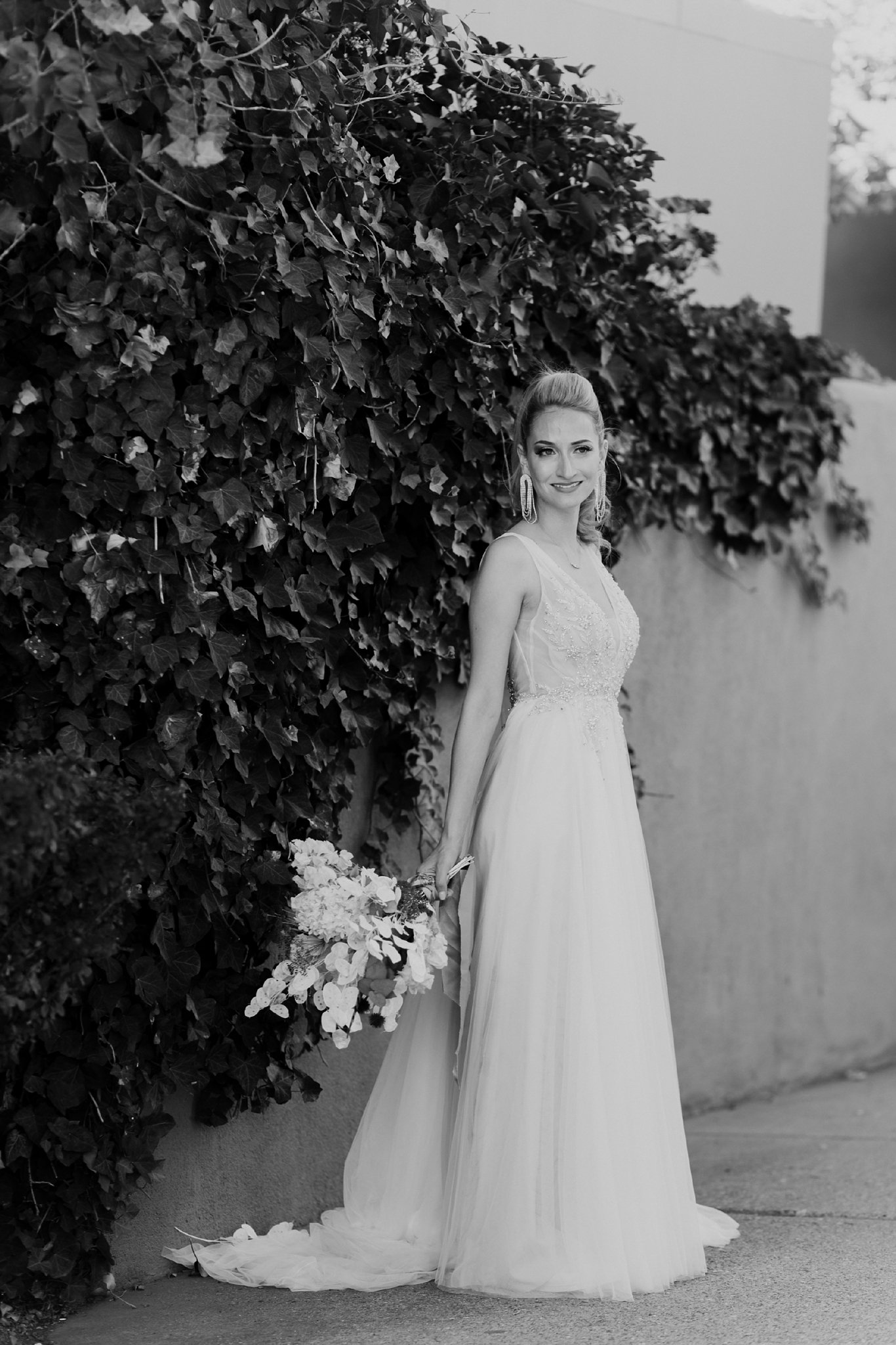 Alicia+lucia+photography+-+albuquerque+wedding+photographer+-+santa+fe+wedding+photography+-+new+mexico+wedding+photographer+-+new+mexico+wedding+-+santa+fe+plaza+-+santa+fe+wedding+-+la+posada+wedding_0039.jpg