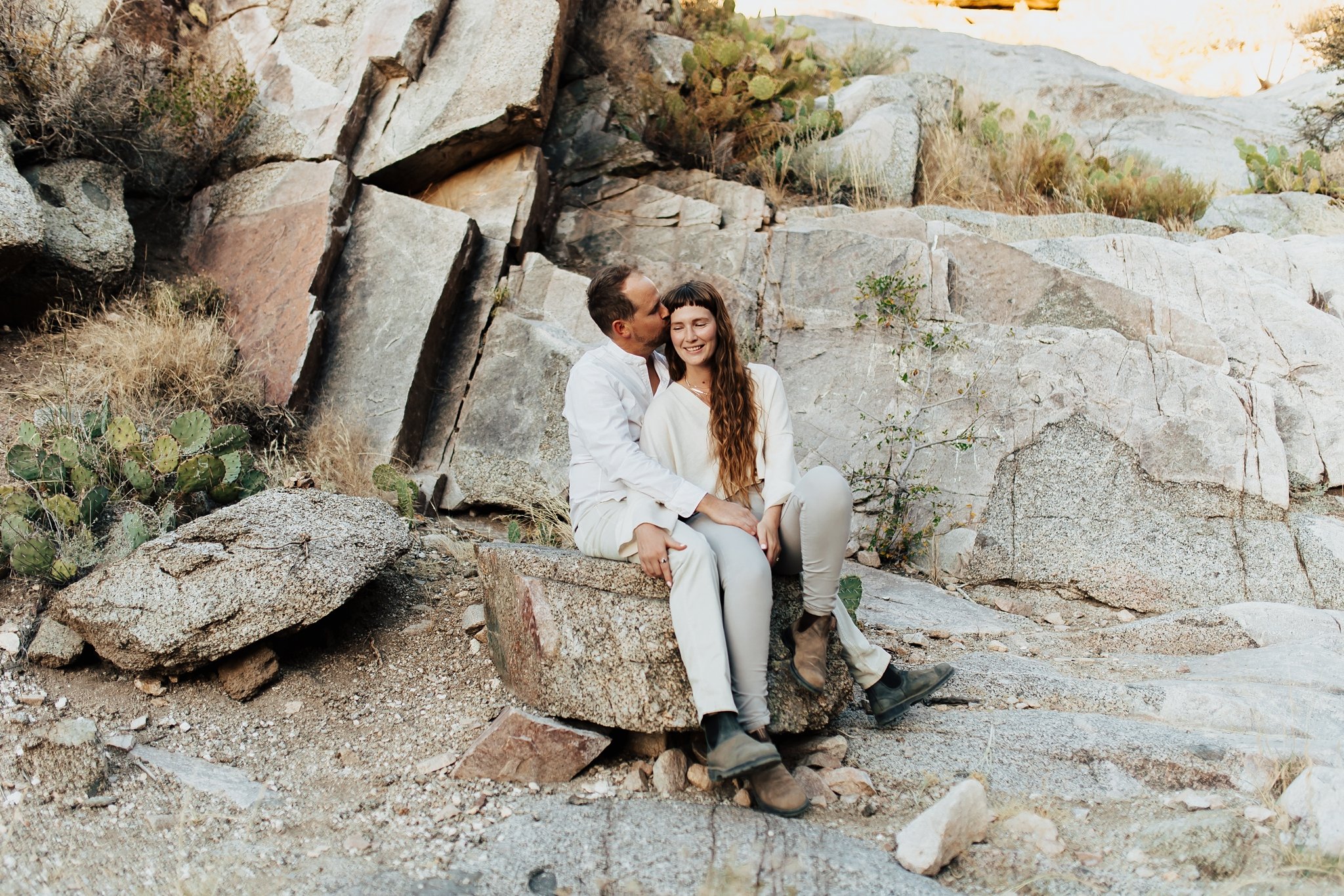 Alicia+lucia+photography+-+albuquerque+wedding+photographer+-+santa+fe+wedding+photography+-+new+mexico+wedding+photographer+-+new+mexico+wedding+-+desert+engagement+-+foothills+engagement+-+mountain+engagement_0014.jpg