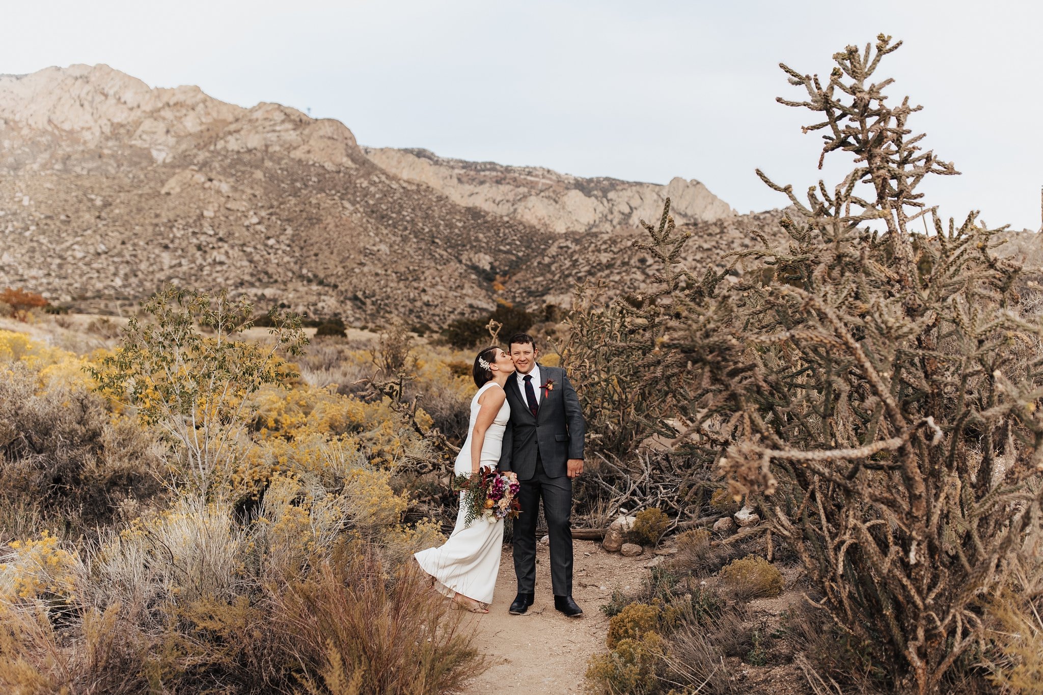 Alicia+lucia+photography+-+albuquerque+wedding+photographer+-+santa+fe+wedding+photography+-+new+mexico+wedding+photographer+-+new+mexico+wedding+-+santa+fe+wedding+-+albuquerque+wedding+-+backyard+wedding+-+desert+wedding_0030.jpg